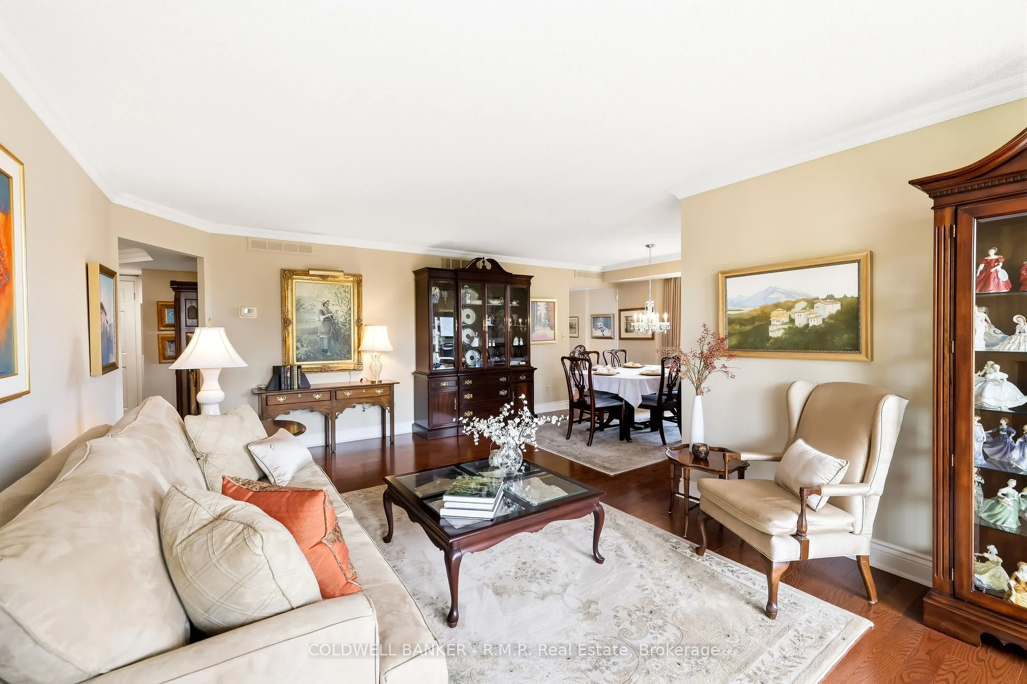 900 Wilson Road N #305