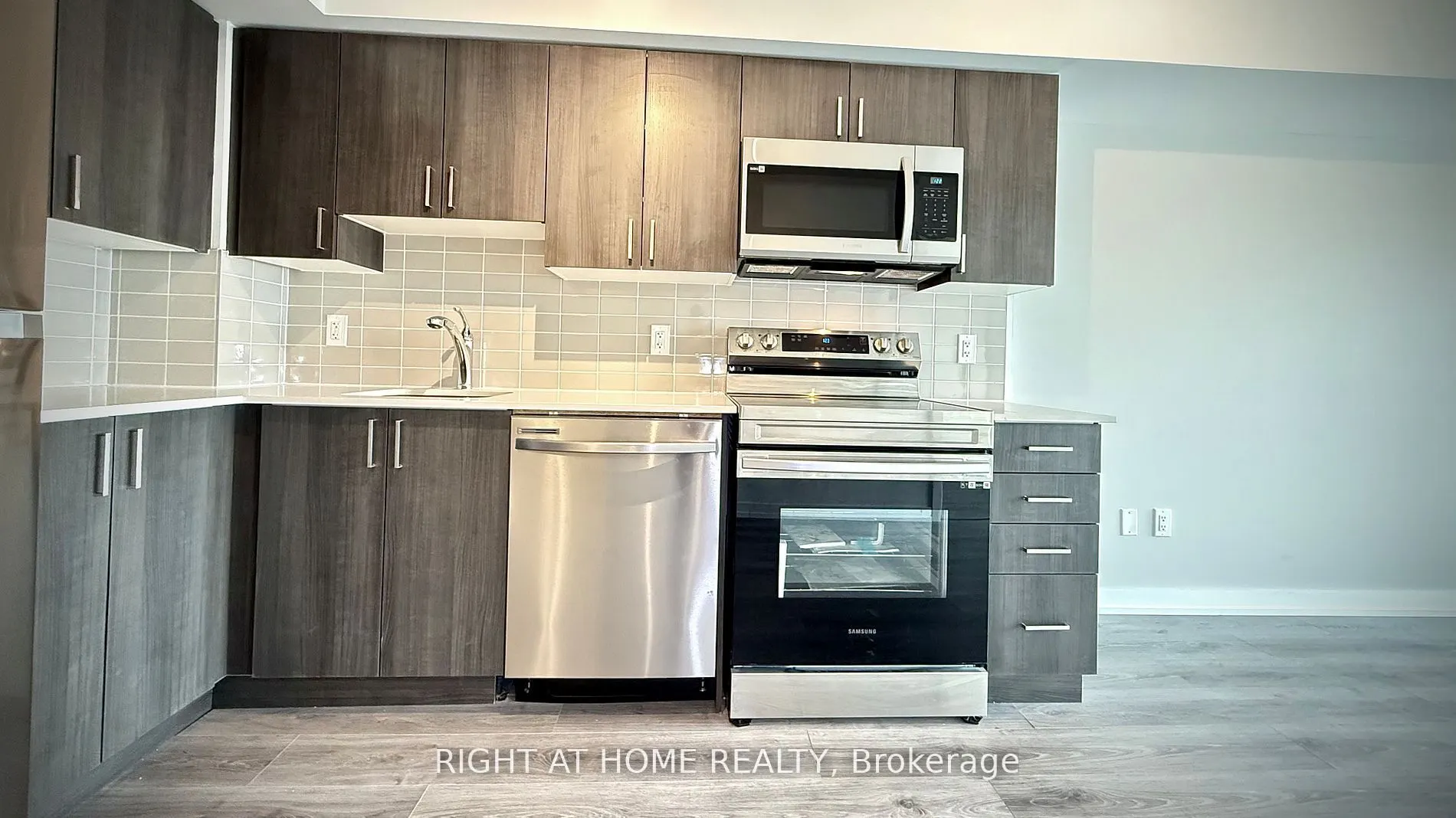 1480 Bayly Street W #1202