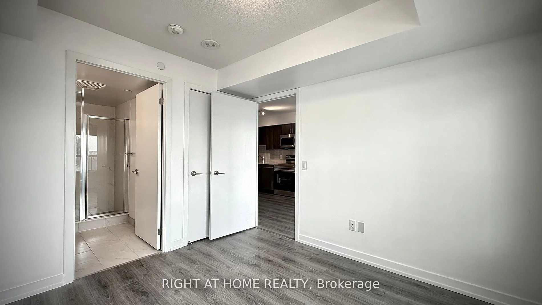 1480 Bayly Street W #1202