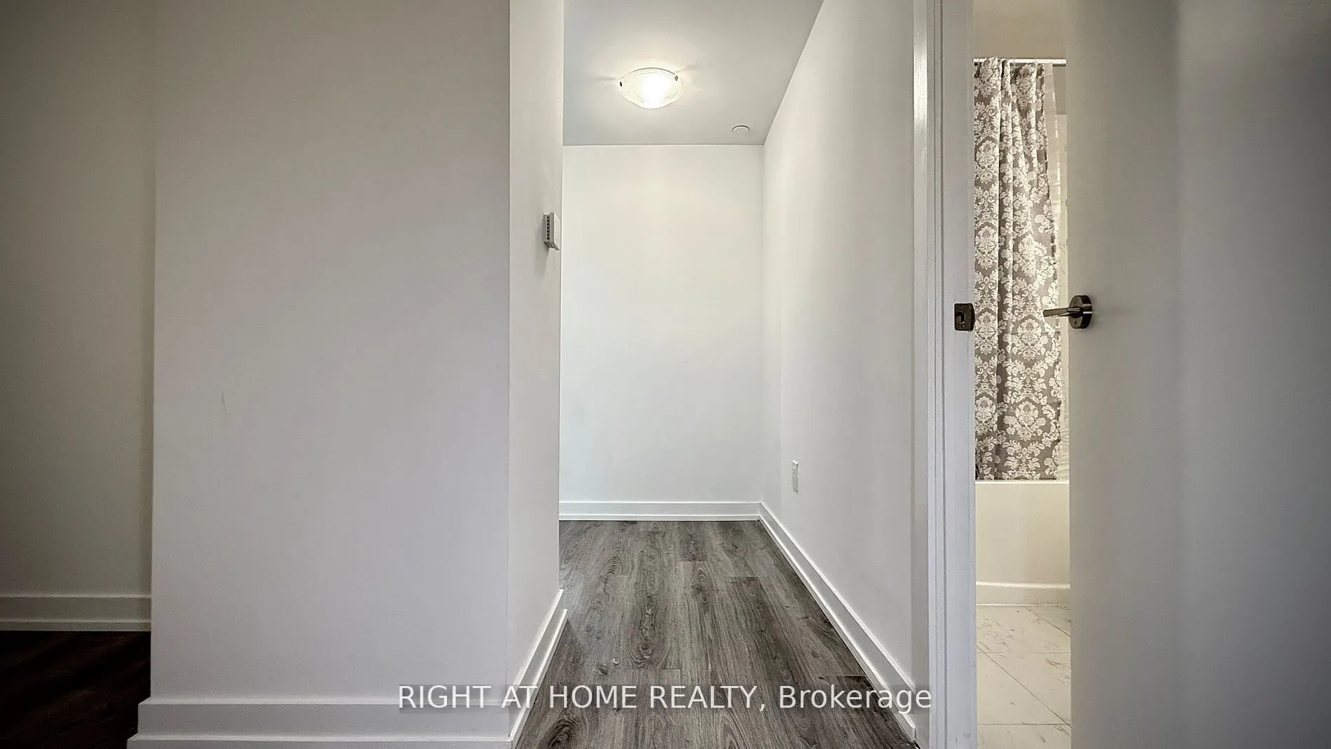 1480 Bayly Street W #1202