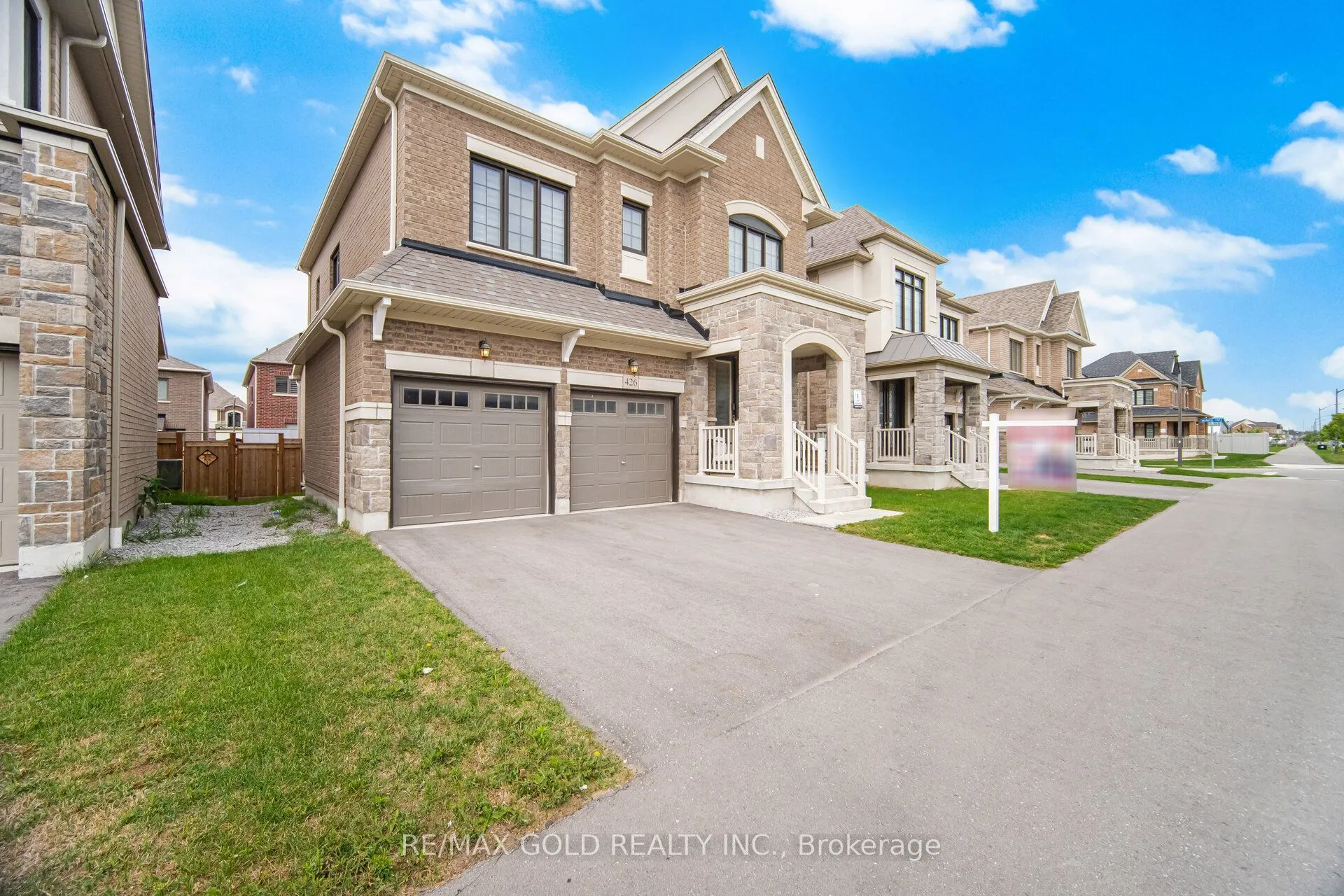 426 Coronation Road
