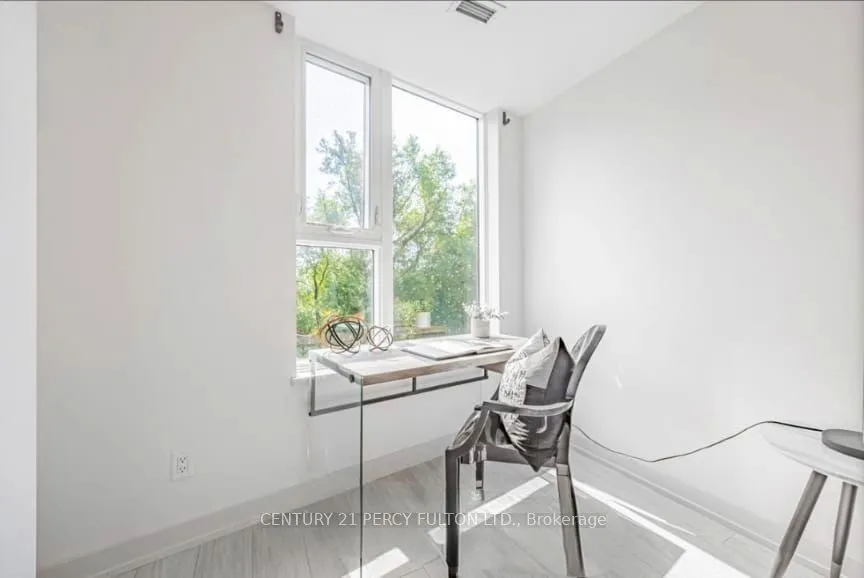 90 Glen Everest Road #318