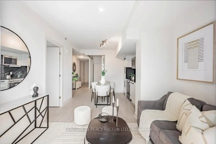 90 Glen Everest Road #318