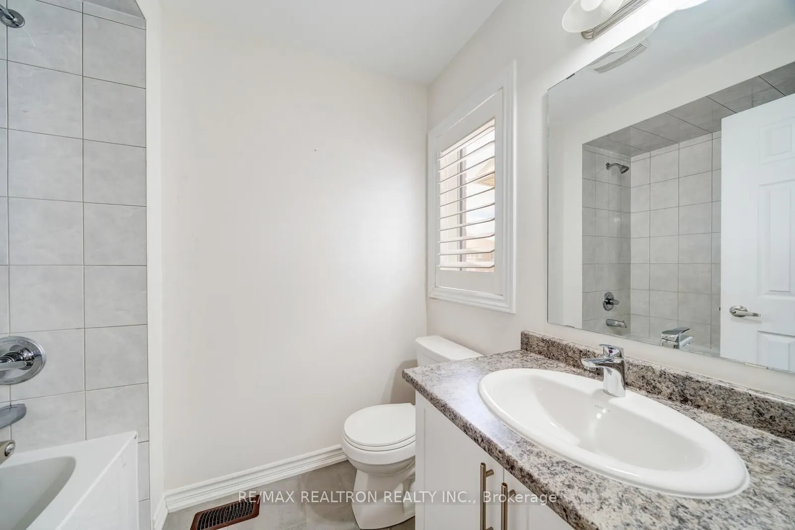 295 Northglen Boulevard