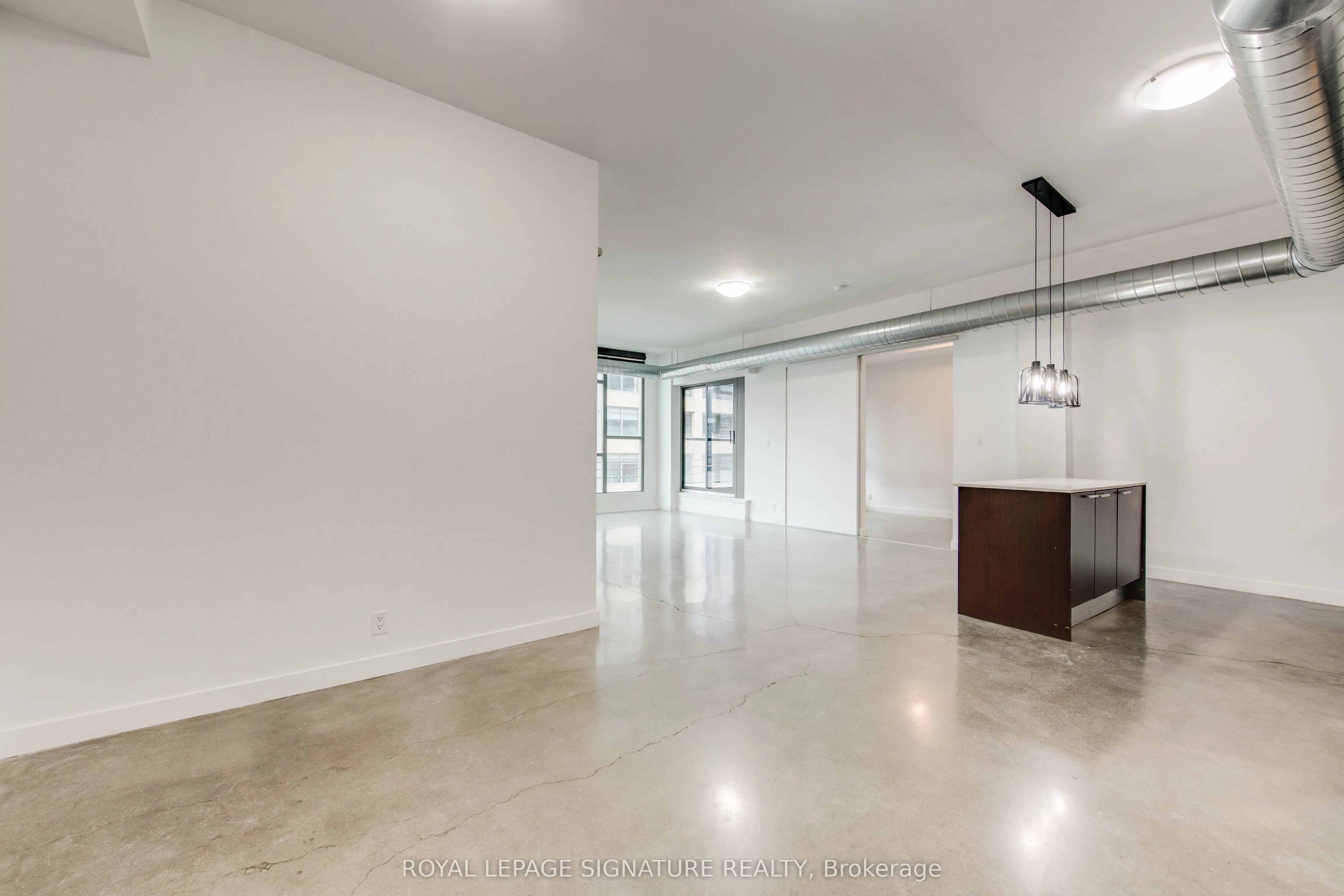625 Queen Street E #211