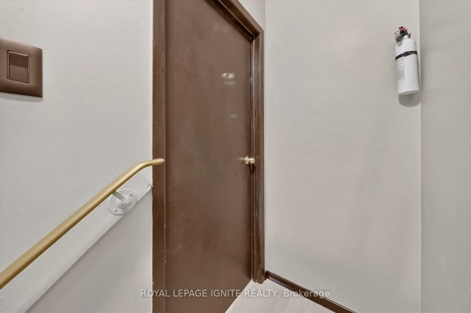 88 South Edgely Avenue #Upper