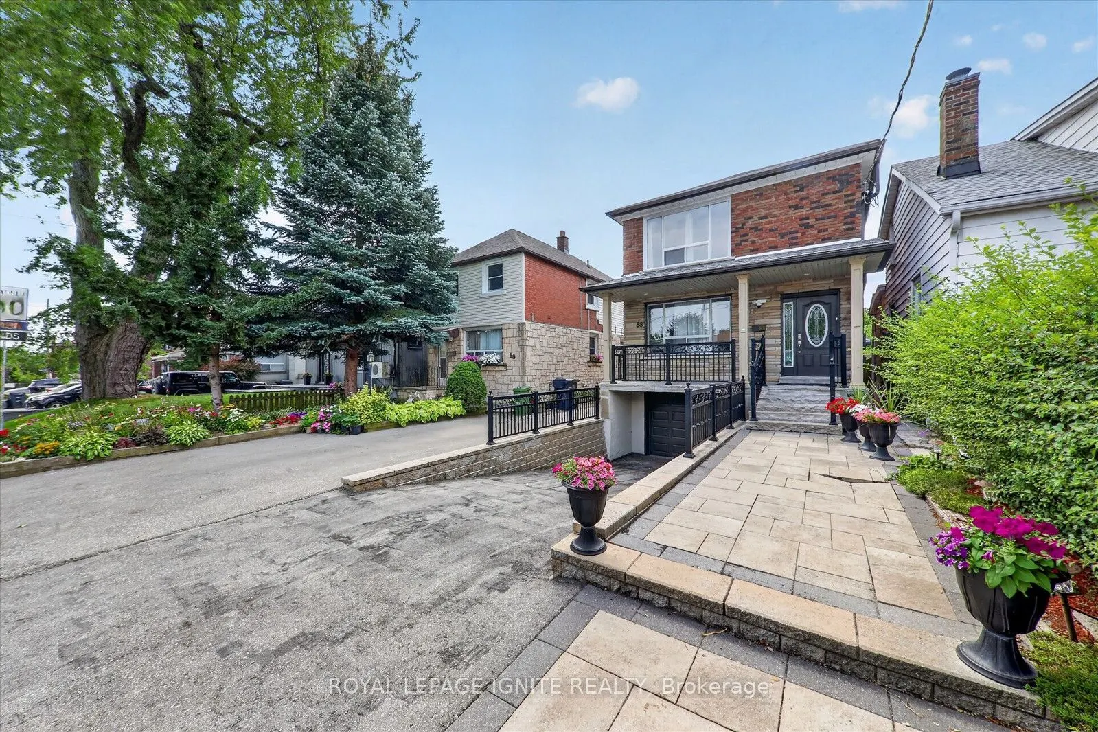 88 South Edgely Avenue #Upper