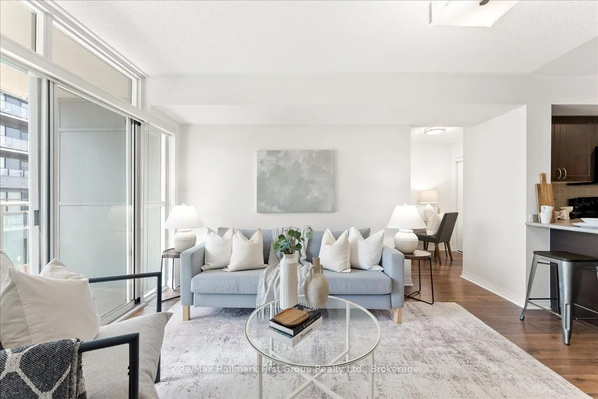 1600 Charles Street #302
