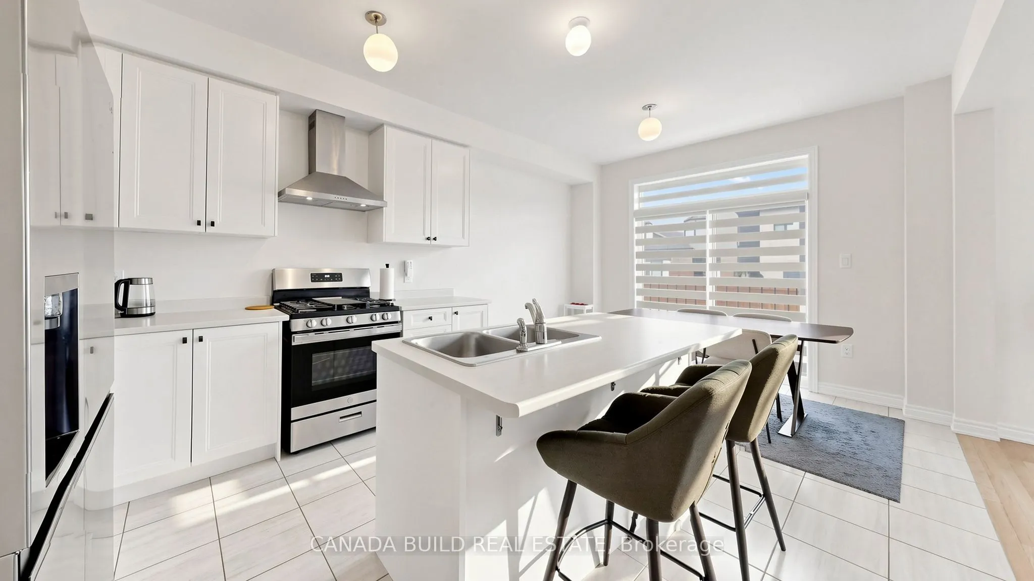 2133 Coppermine Street