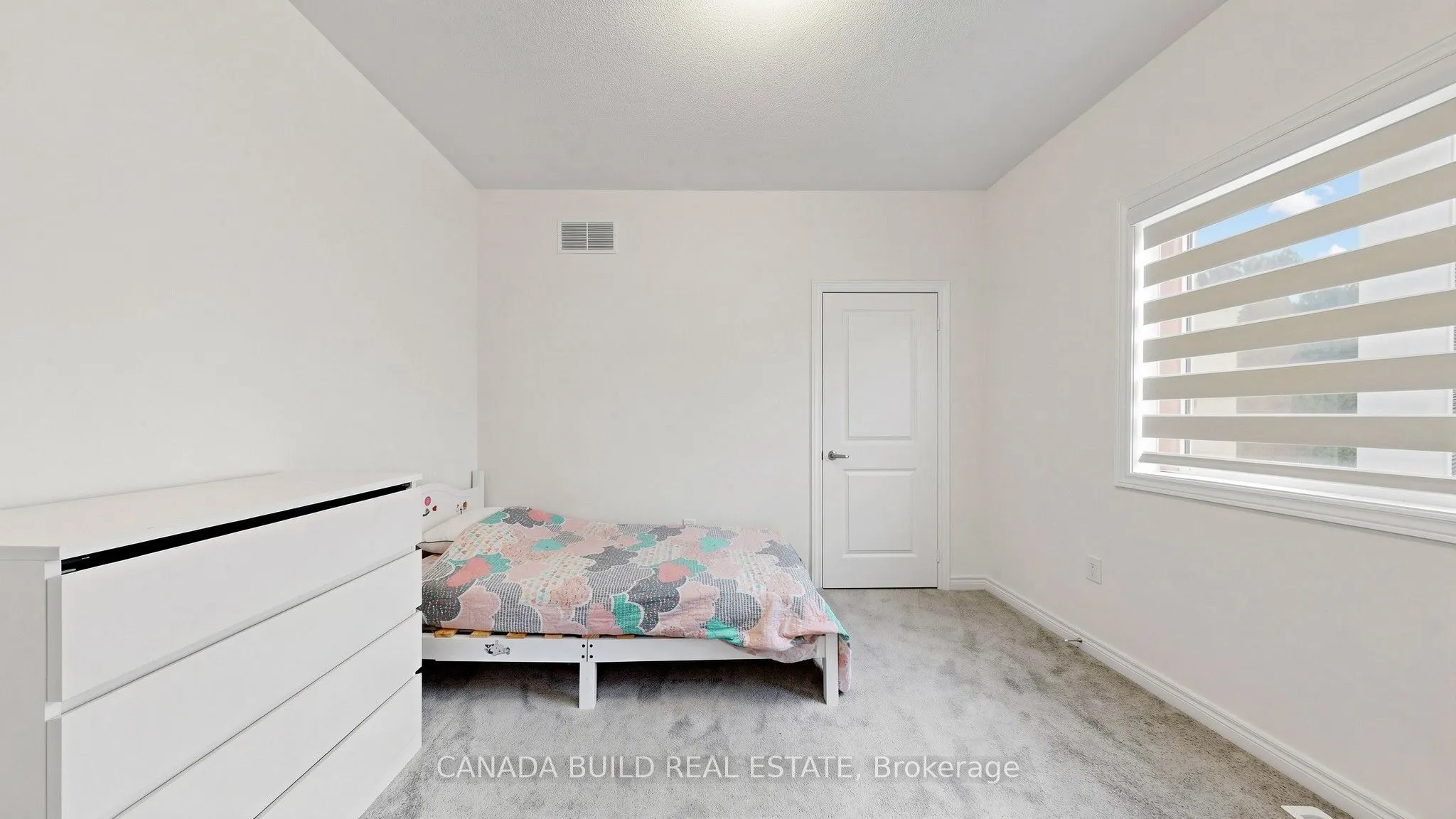 2133 Coppermine Street