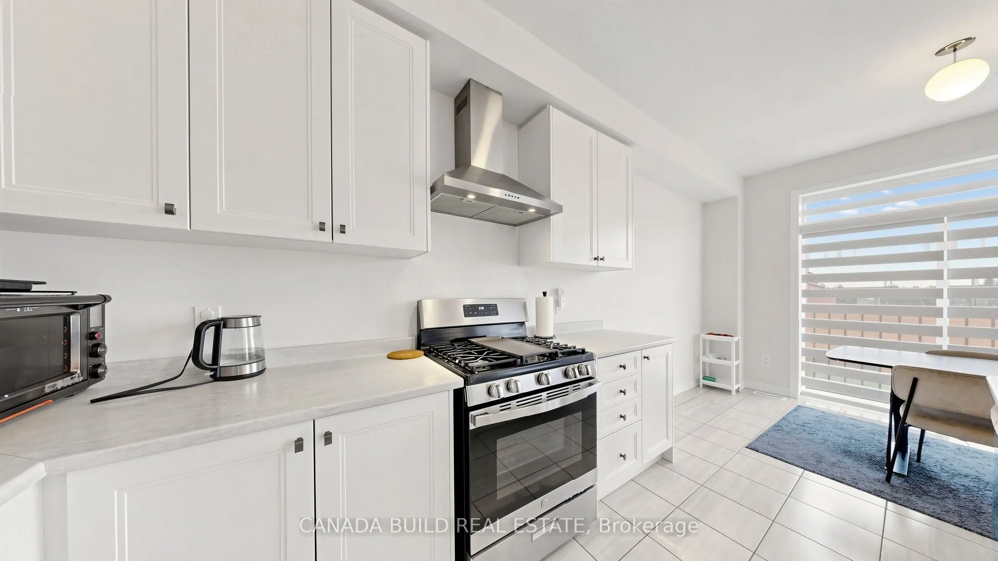 2133 Coppermine Street
