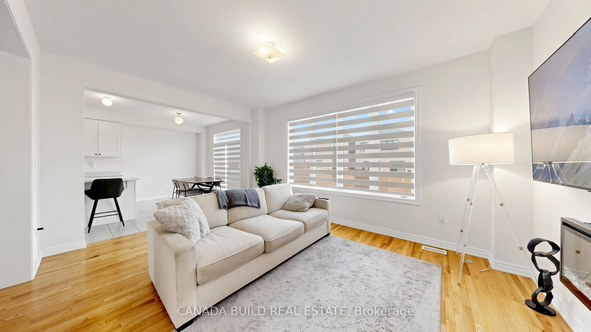 2133 Coppermine Street