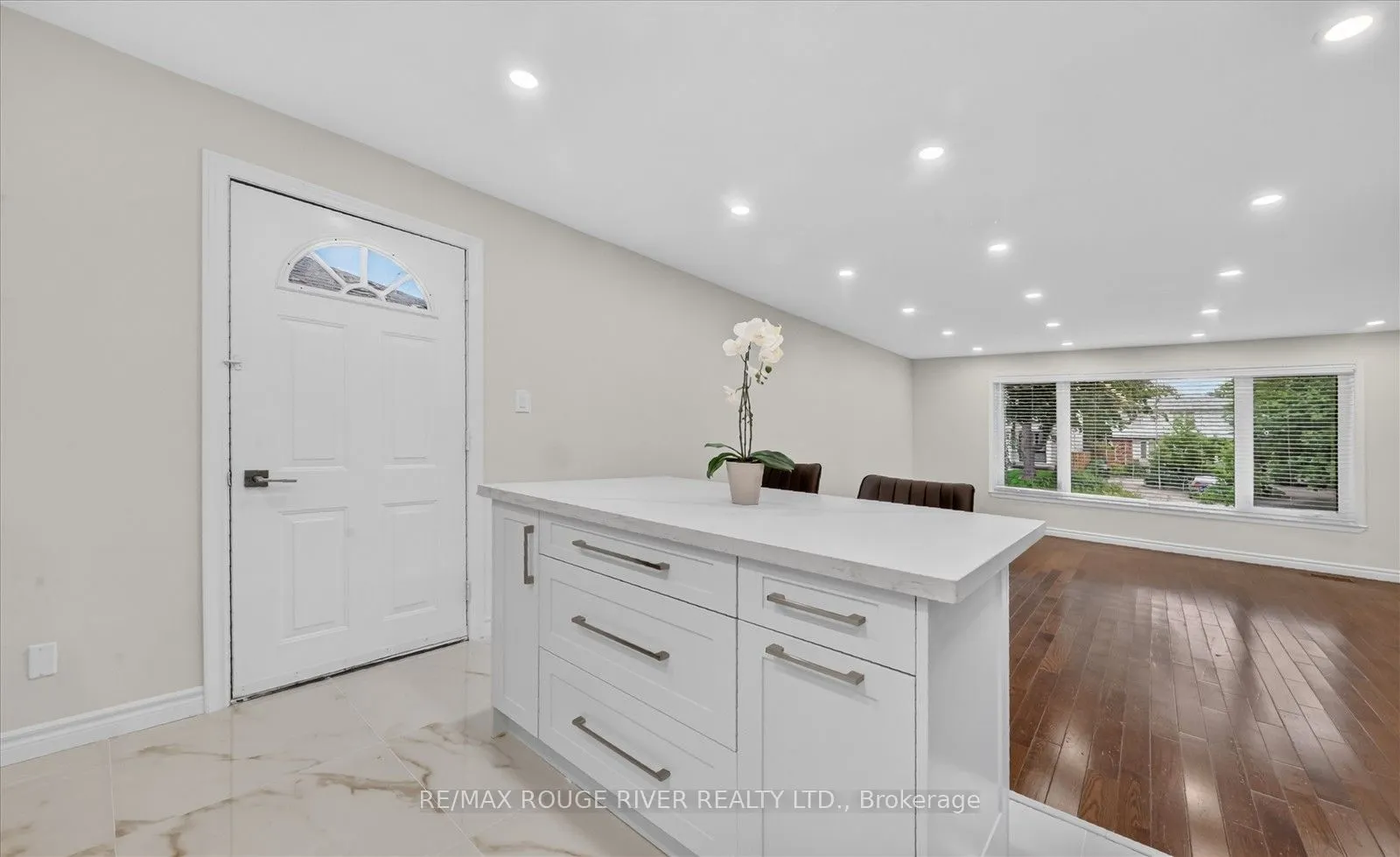 30 Scarboro Avenue