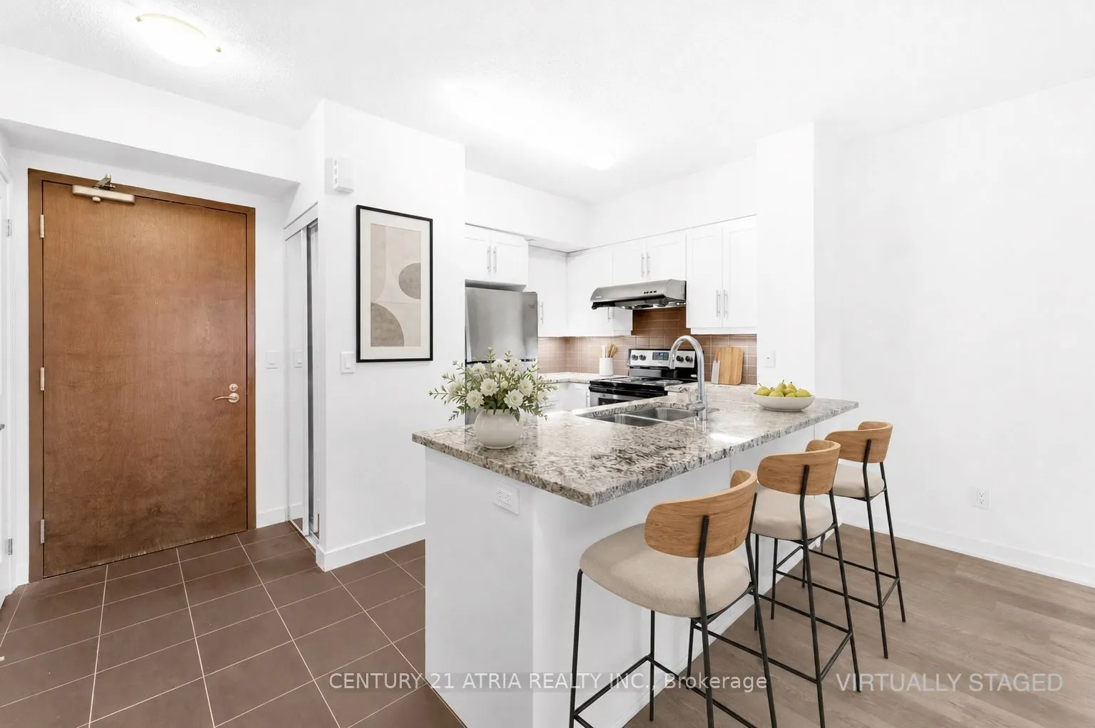 1038 McNicoll Avenue #313