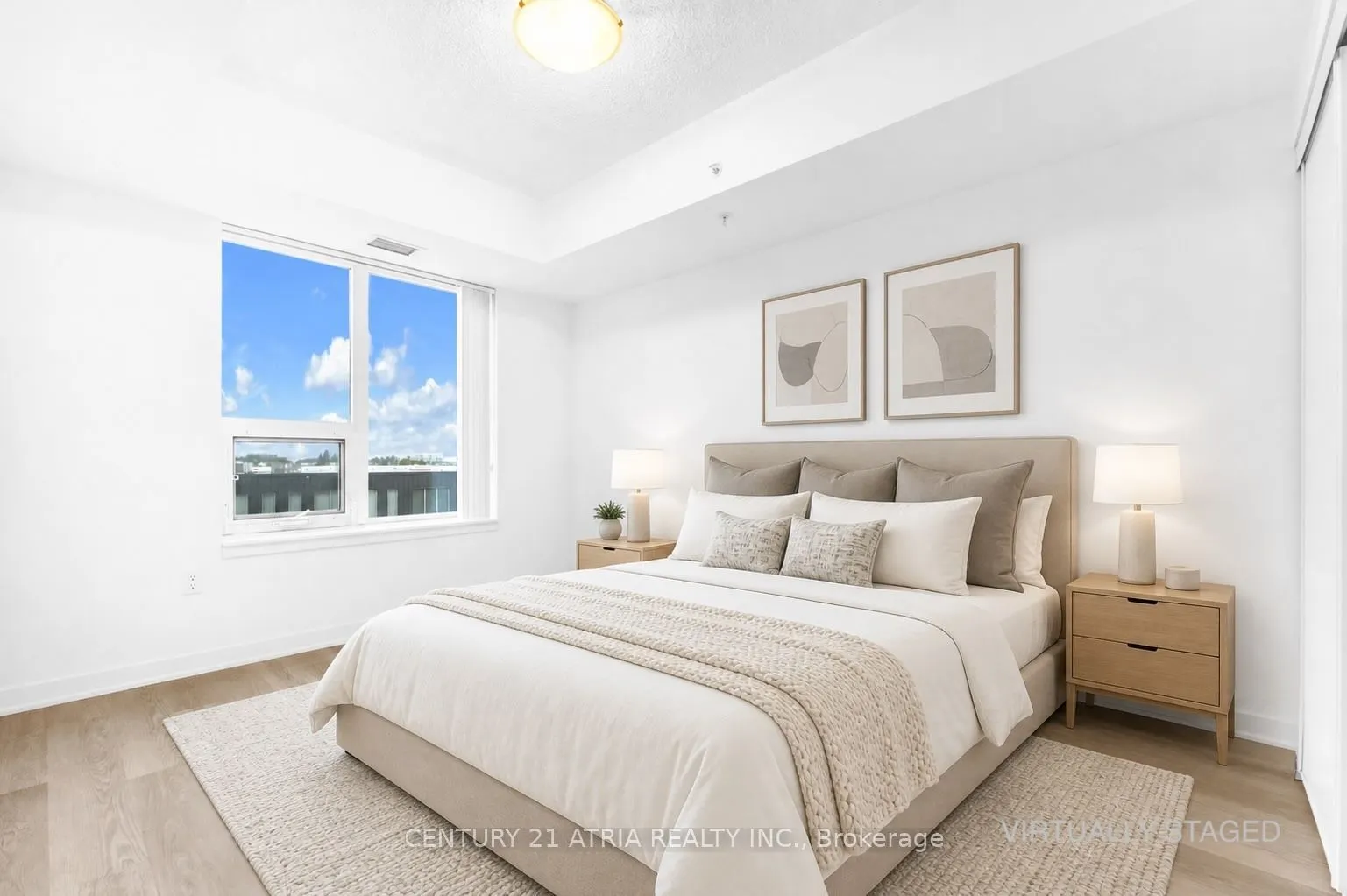 1038 McNicoll Avenue #313