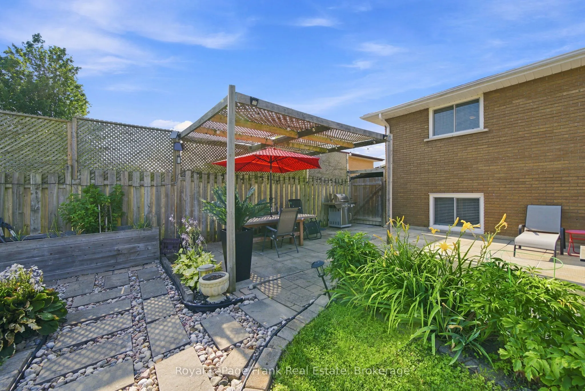 317 Dwight Avenue