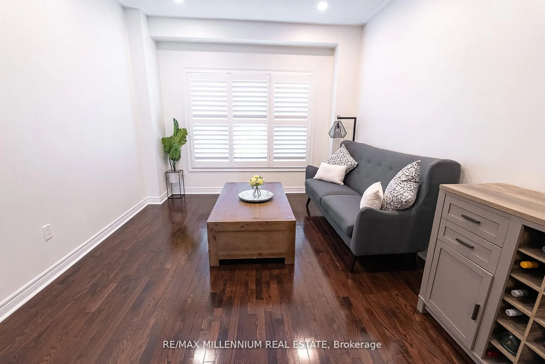 19 Bellotti Crescent
