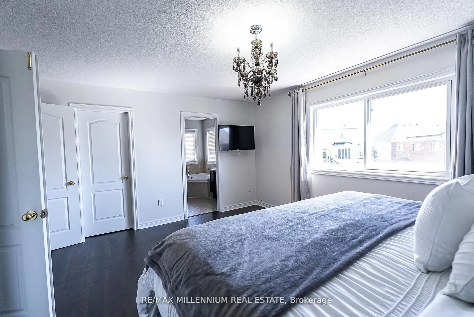 19 Bellotti Crescent