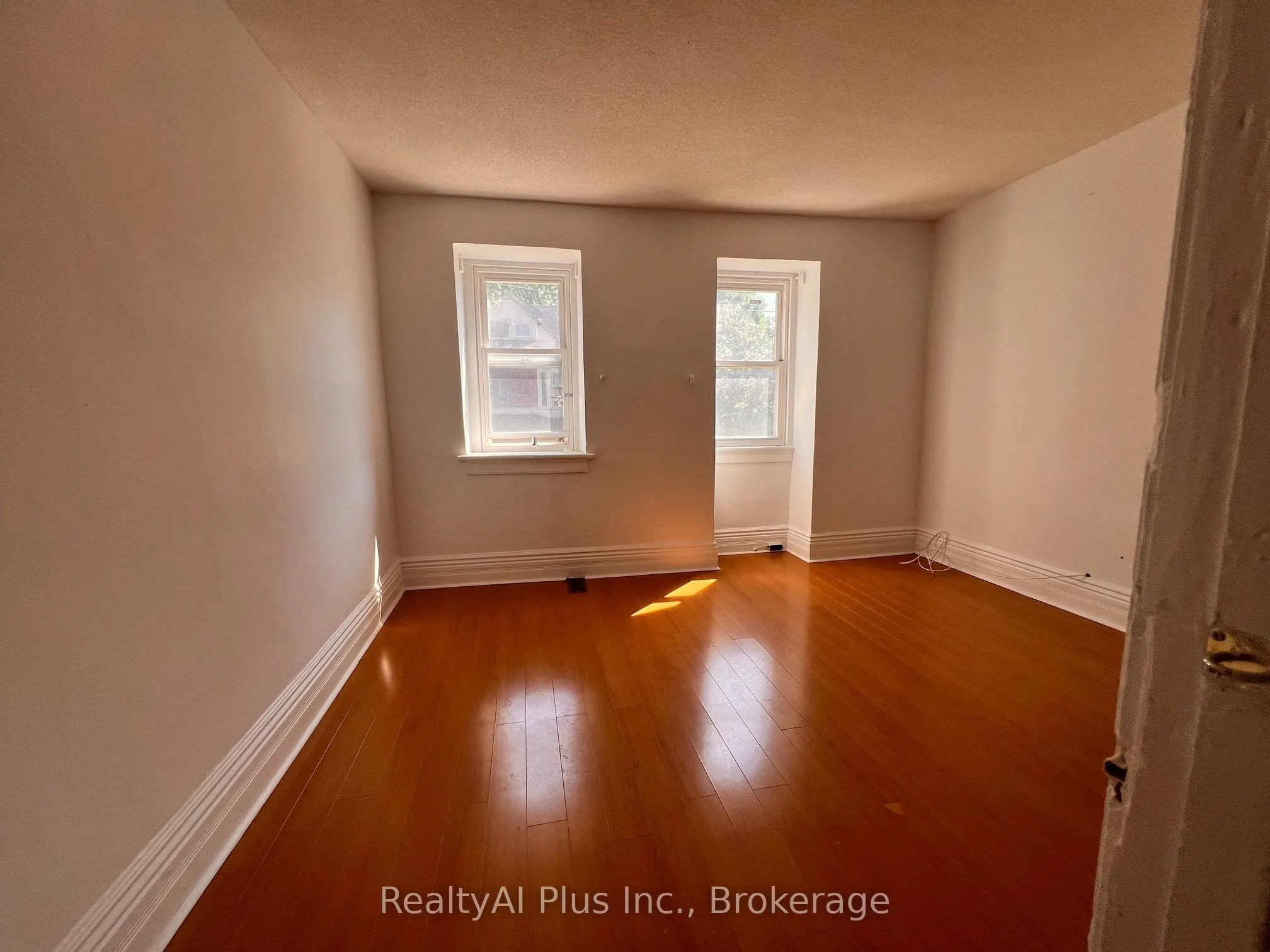 182 Boulton Avenue