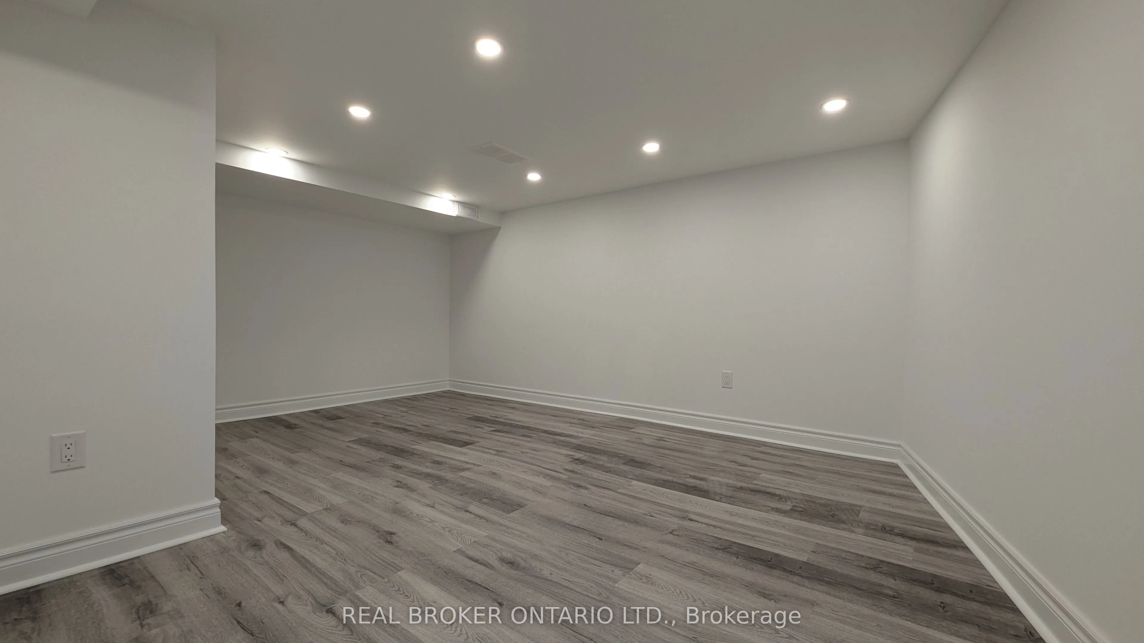 1150 Woodbine Avenue #Unit #4