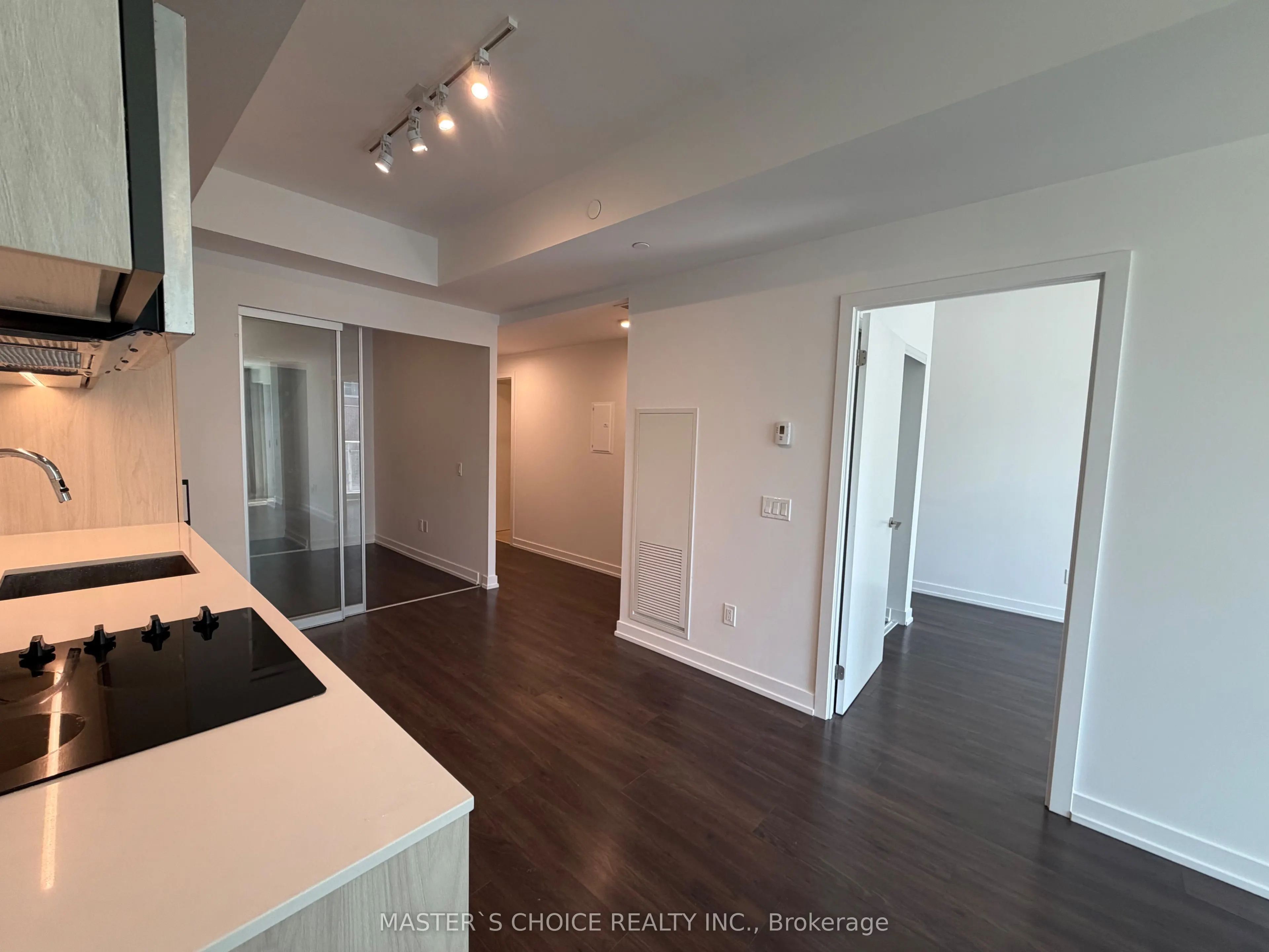 150 logan Avenue #323