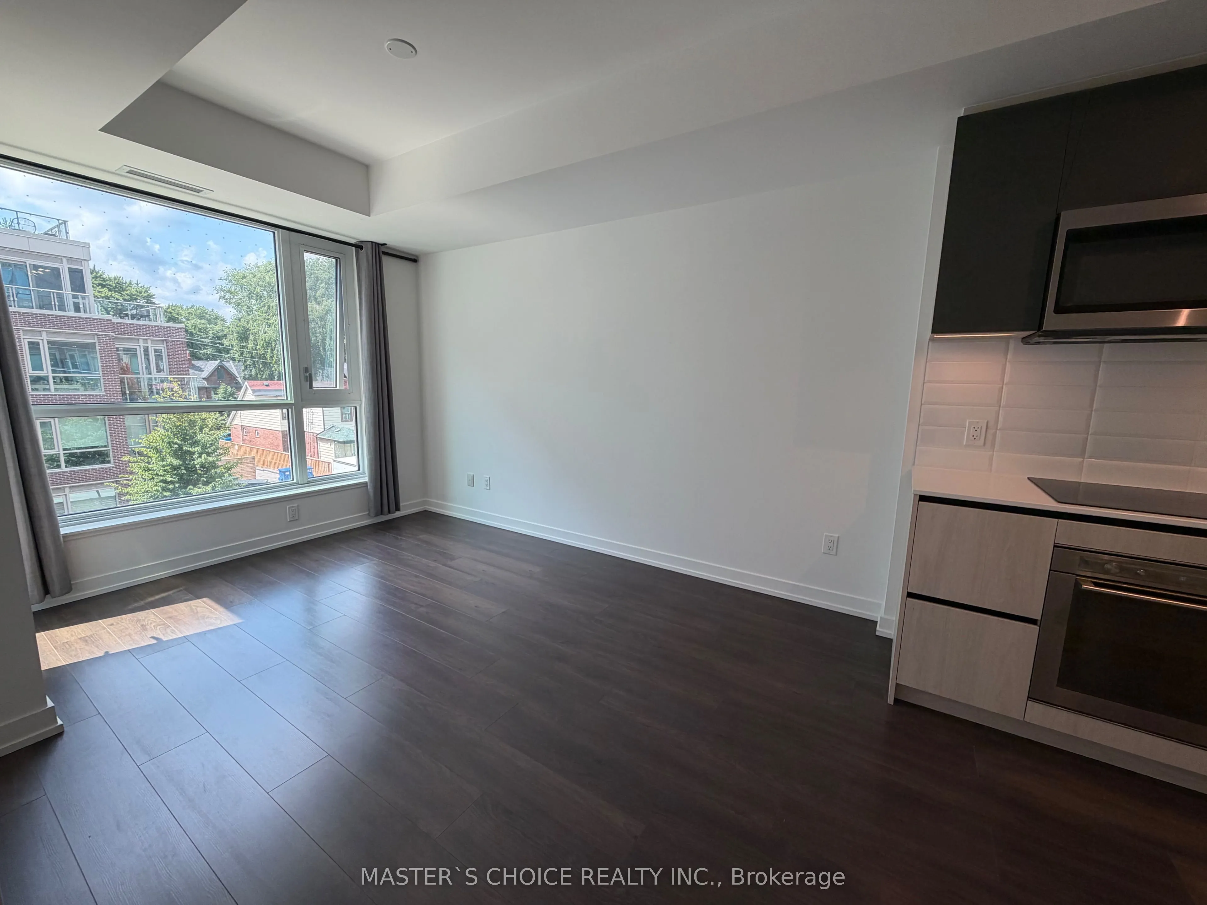 150 logan Avenue #323
