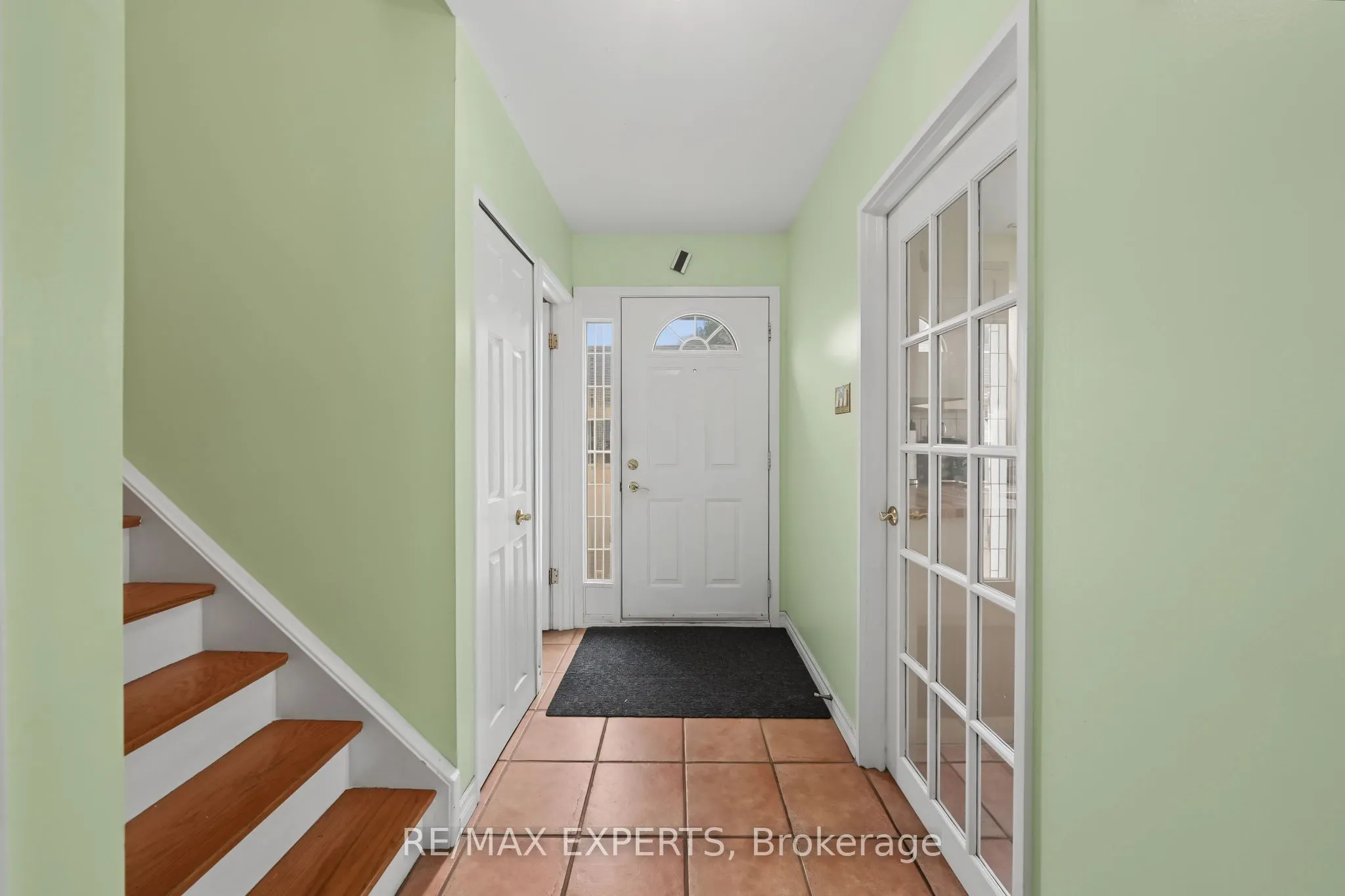 71 Dogwood Crescent