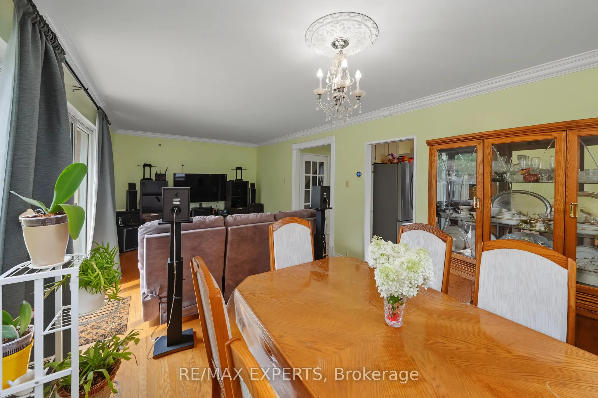 71 Dogwood Crescent