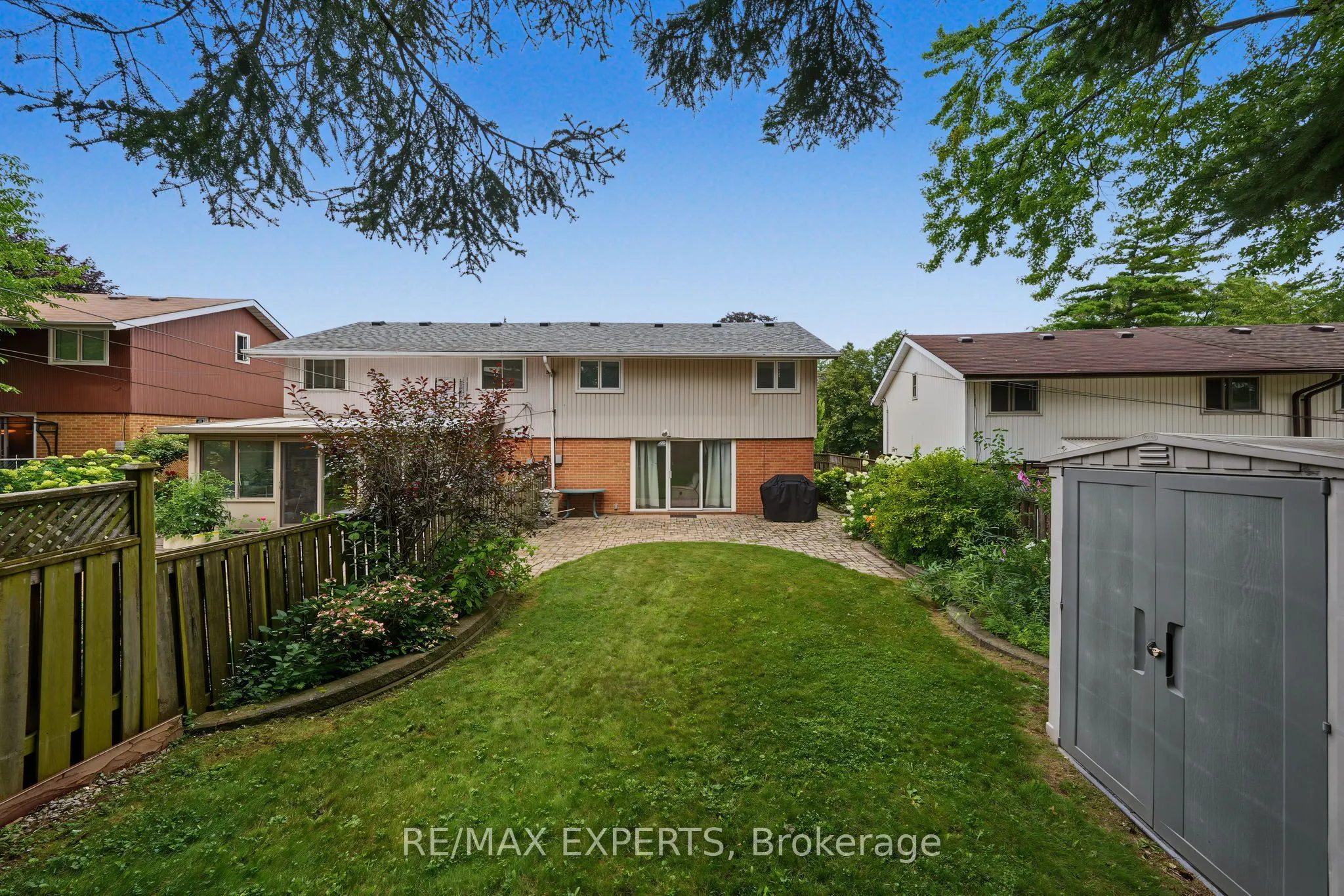 71 Dogwood Crescent