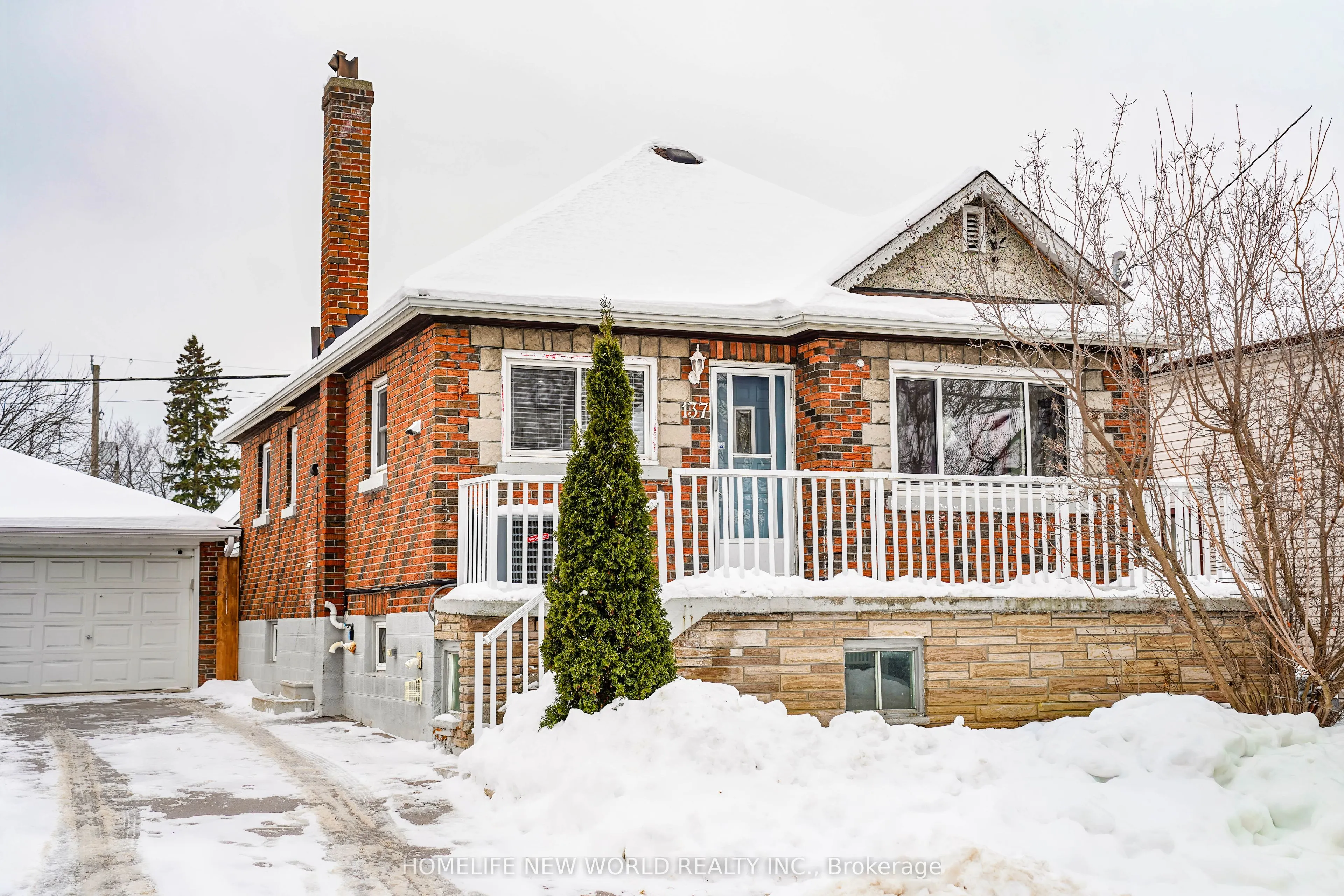 137 Banting Avenue