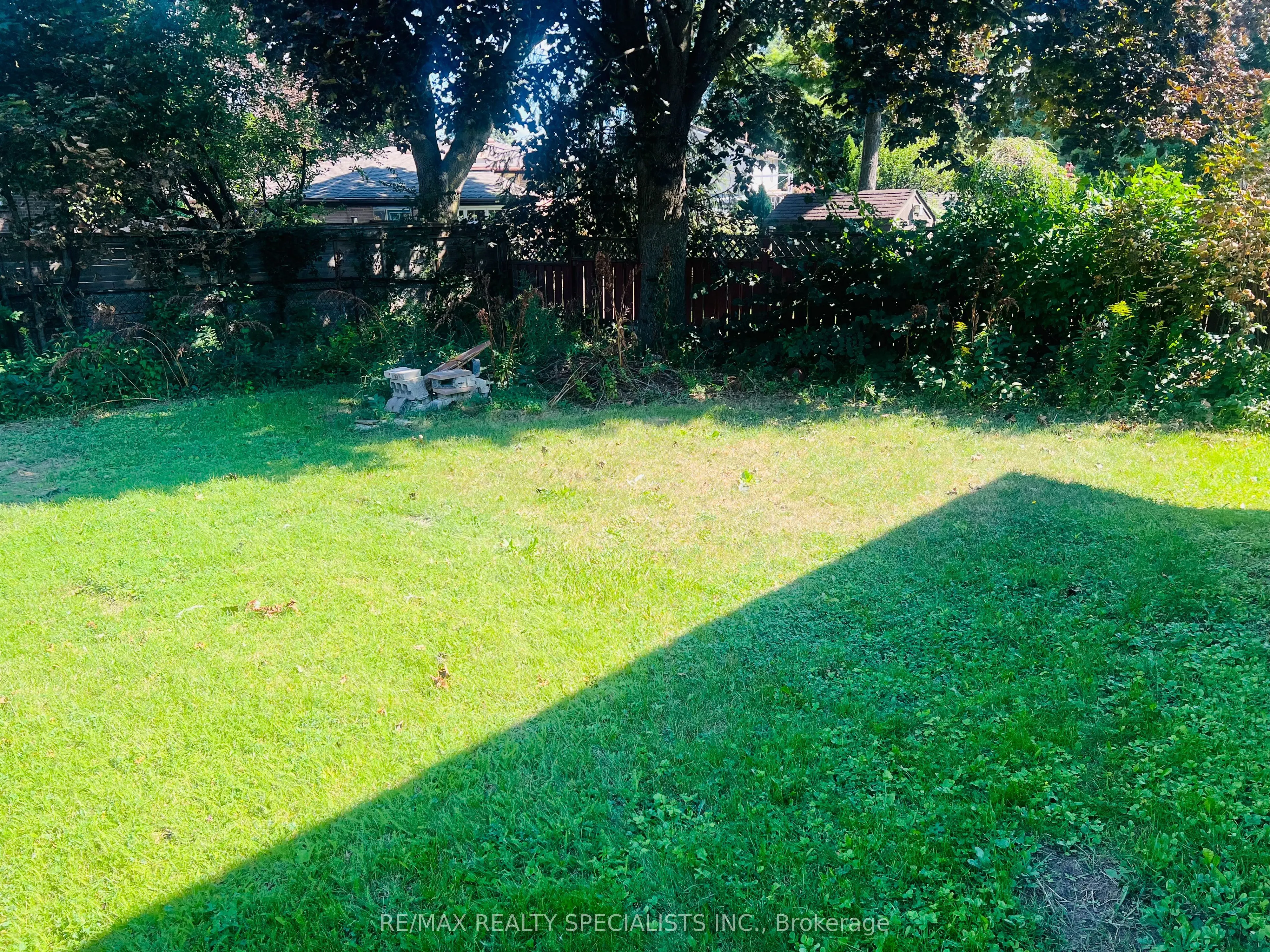 22 Griselda Crescent