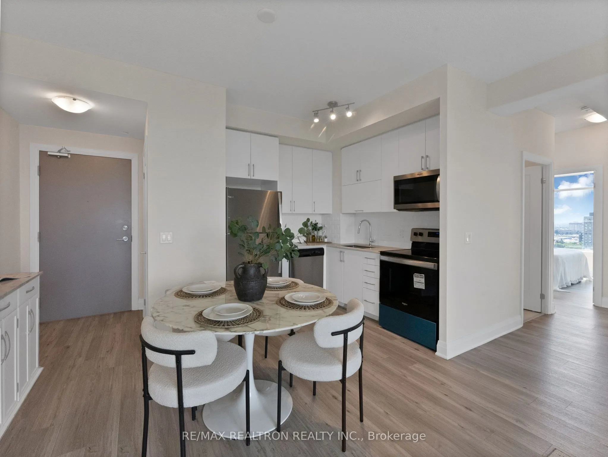 3220 Sheppard Avenue E #1702