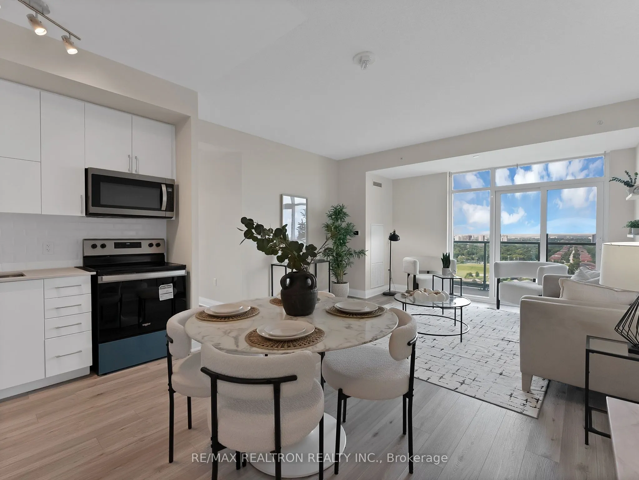 3220 Sheppard Avenue E #1702