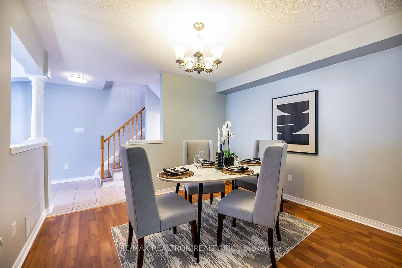 82 Beachgrove Crescent