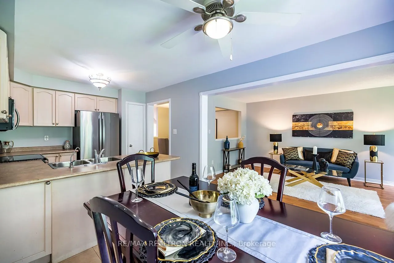 82 Beachgrove Crescent