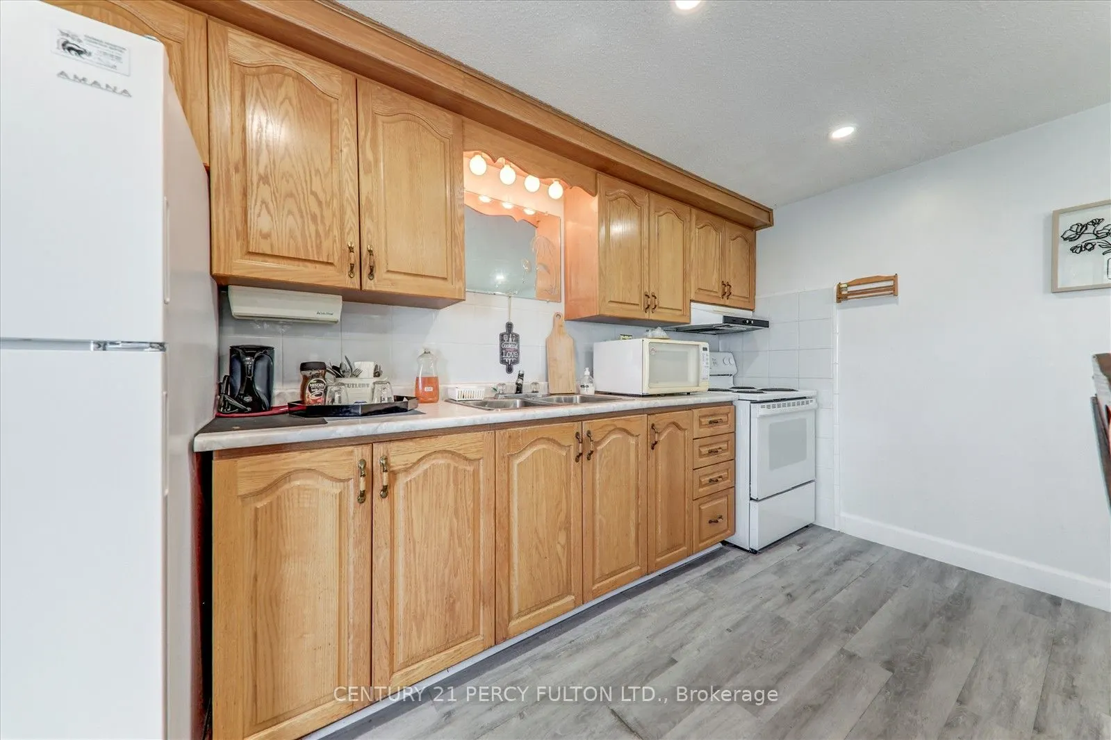 135 Cedar Crest Beach Road