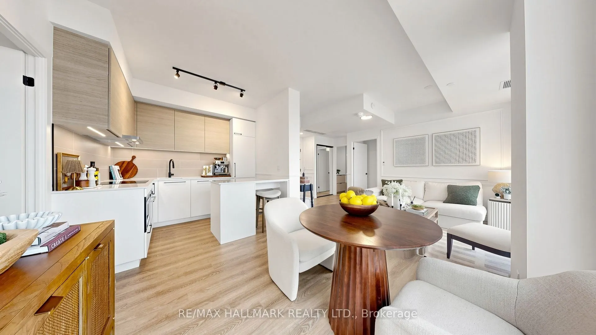1050 Eastern Avenue #823