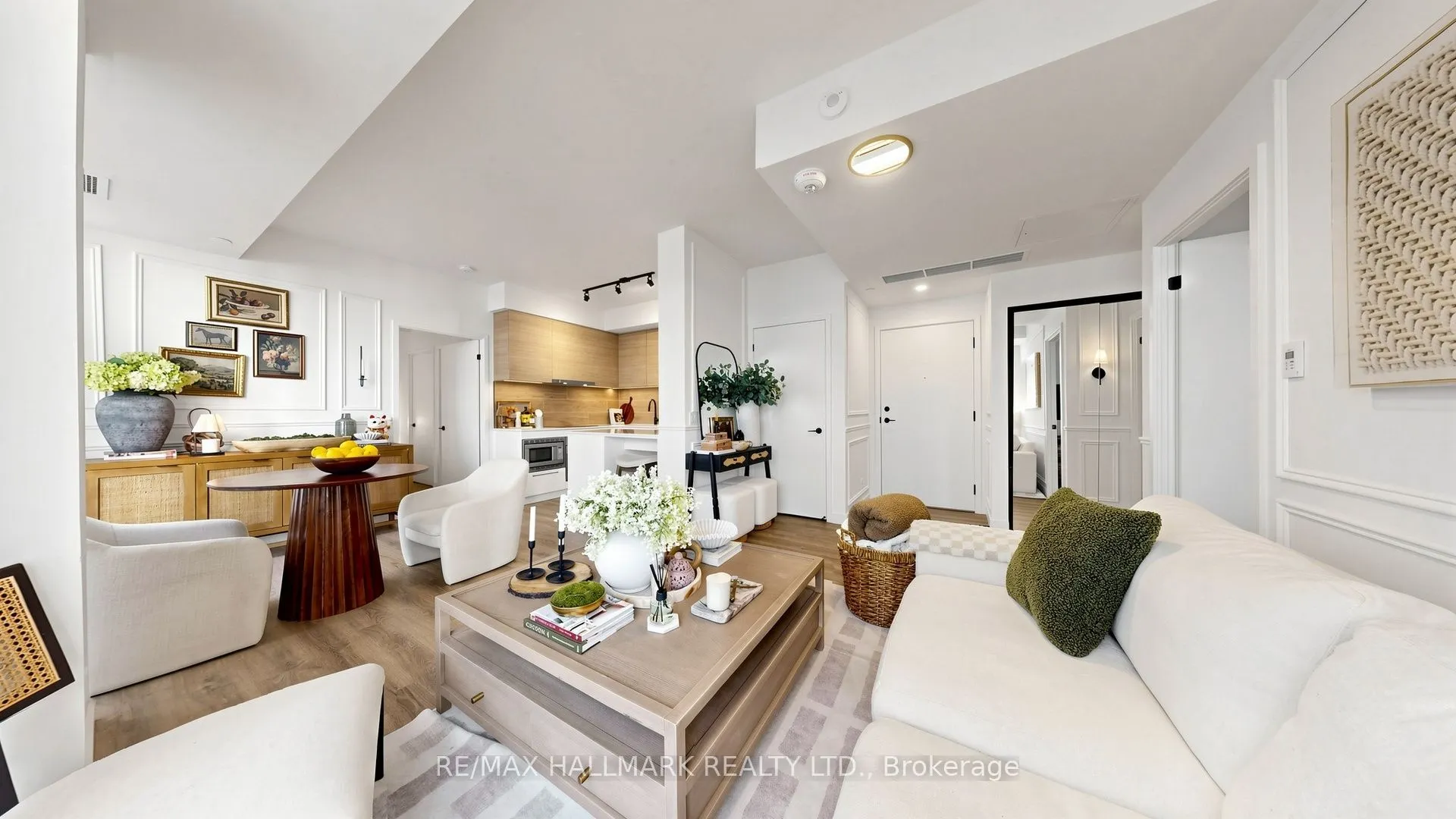 1050 Eastern Avenue #823