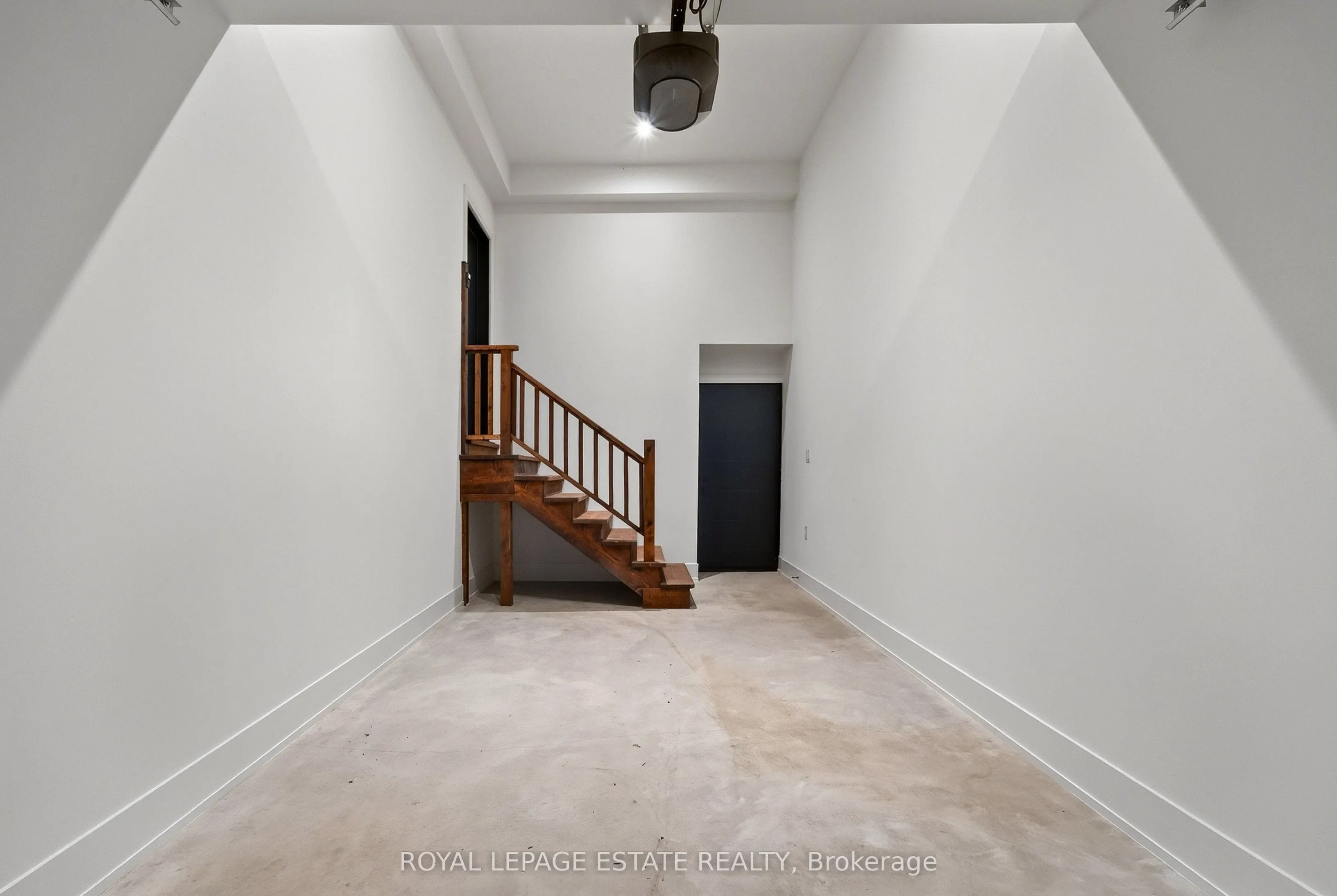 5 North Drive