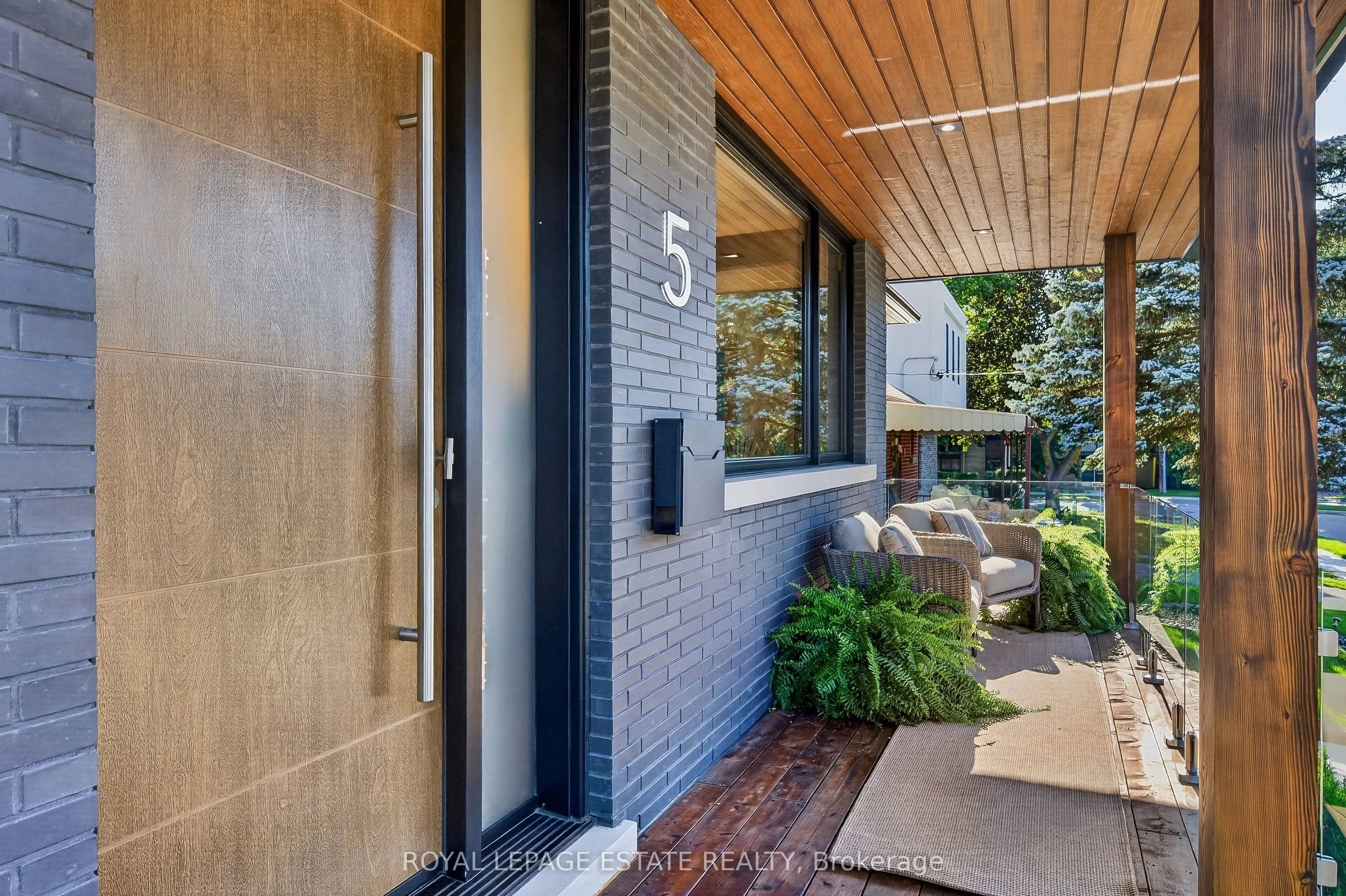 5 North Drive