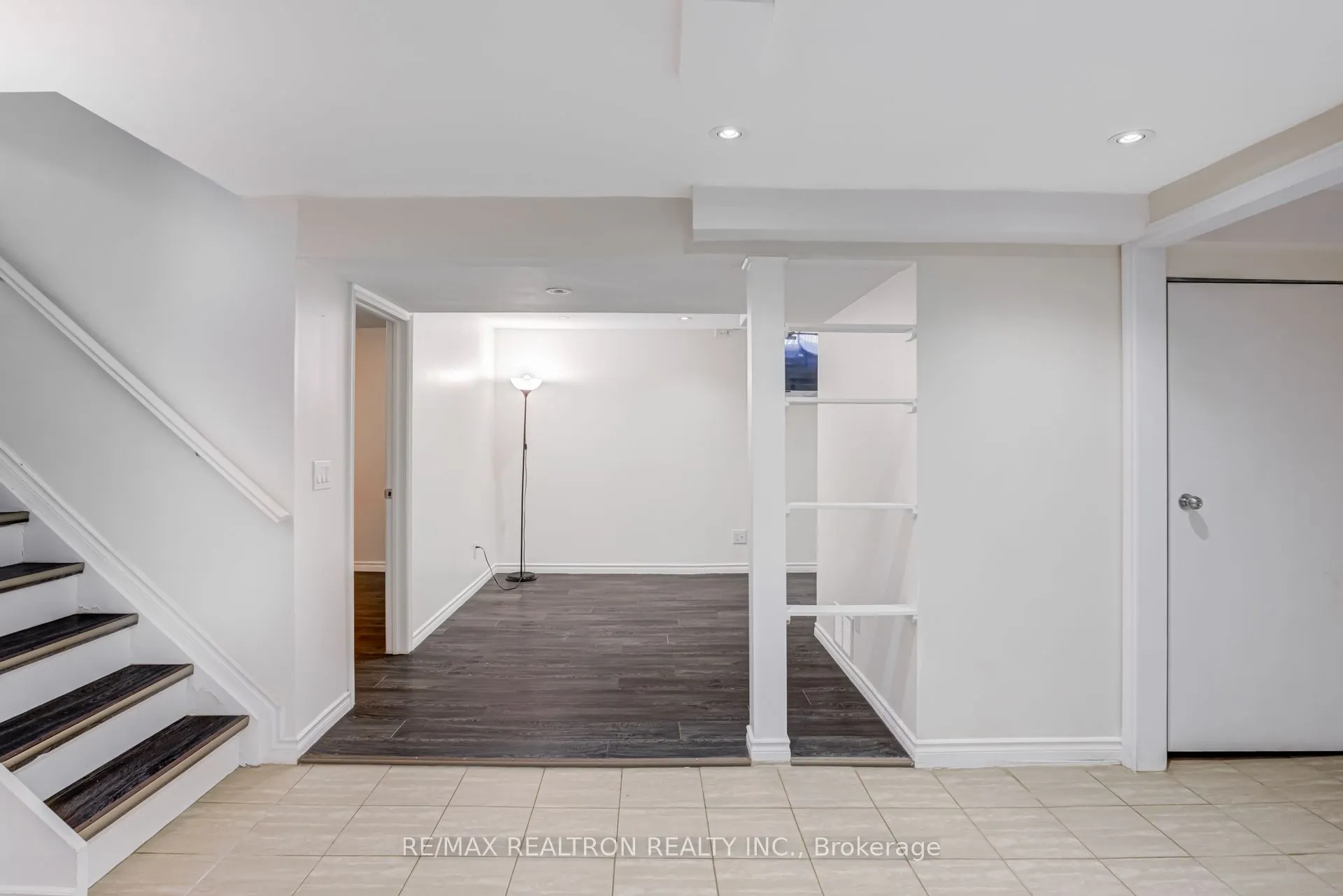 718 Edgewood Road S
