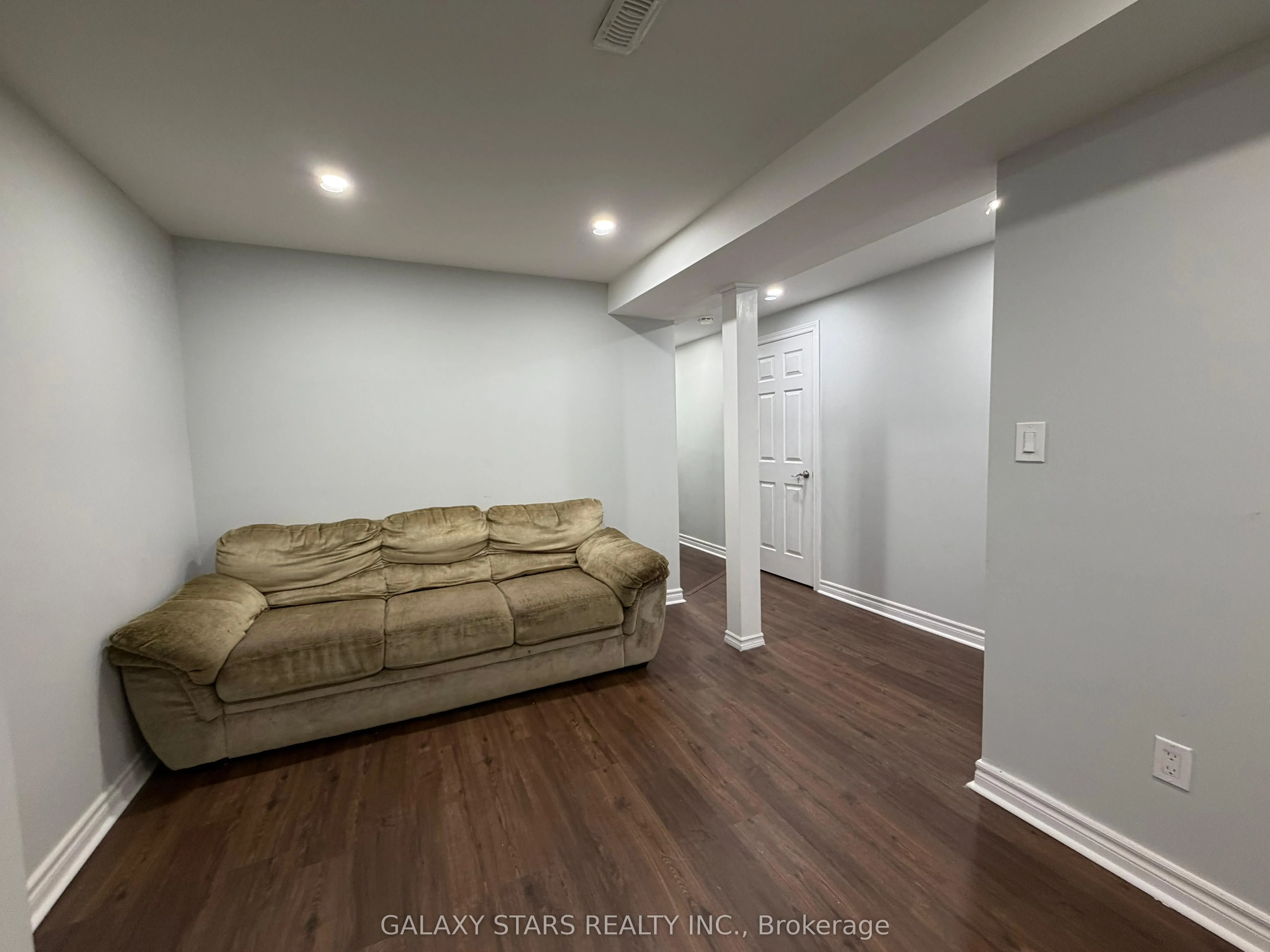 26 Stevensgate Drive #Bsmnt