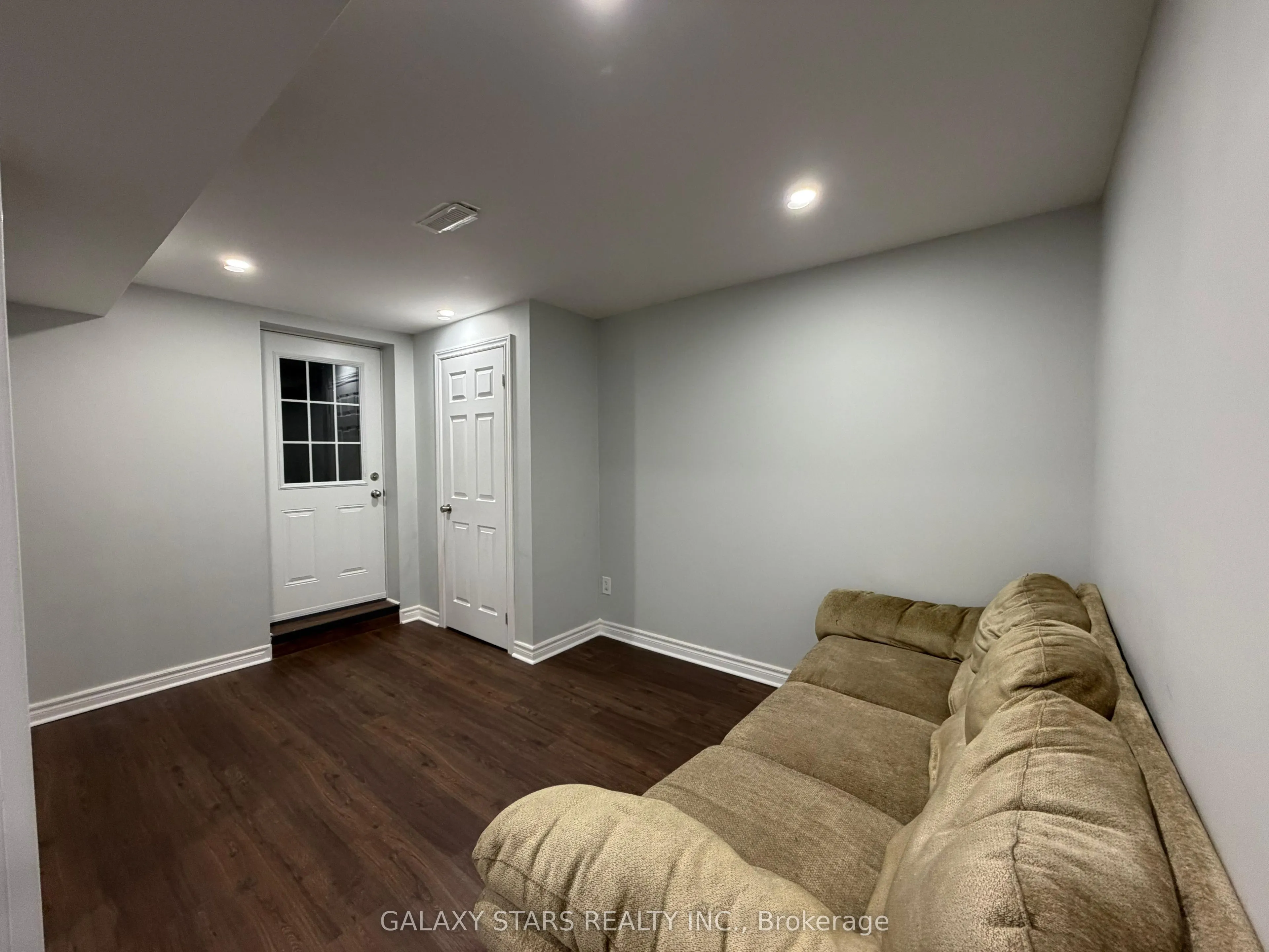 26 Stevensgate Drive #Bsmnt