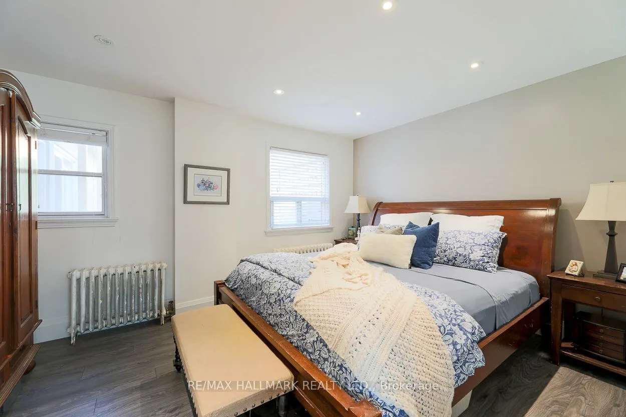 110 Lakeside Avenue