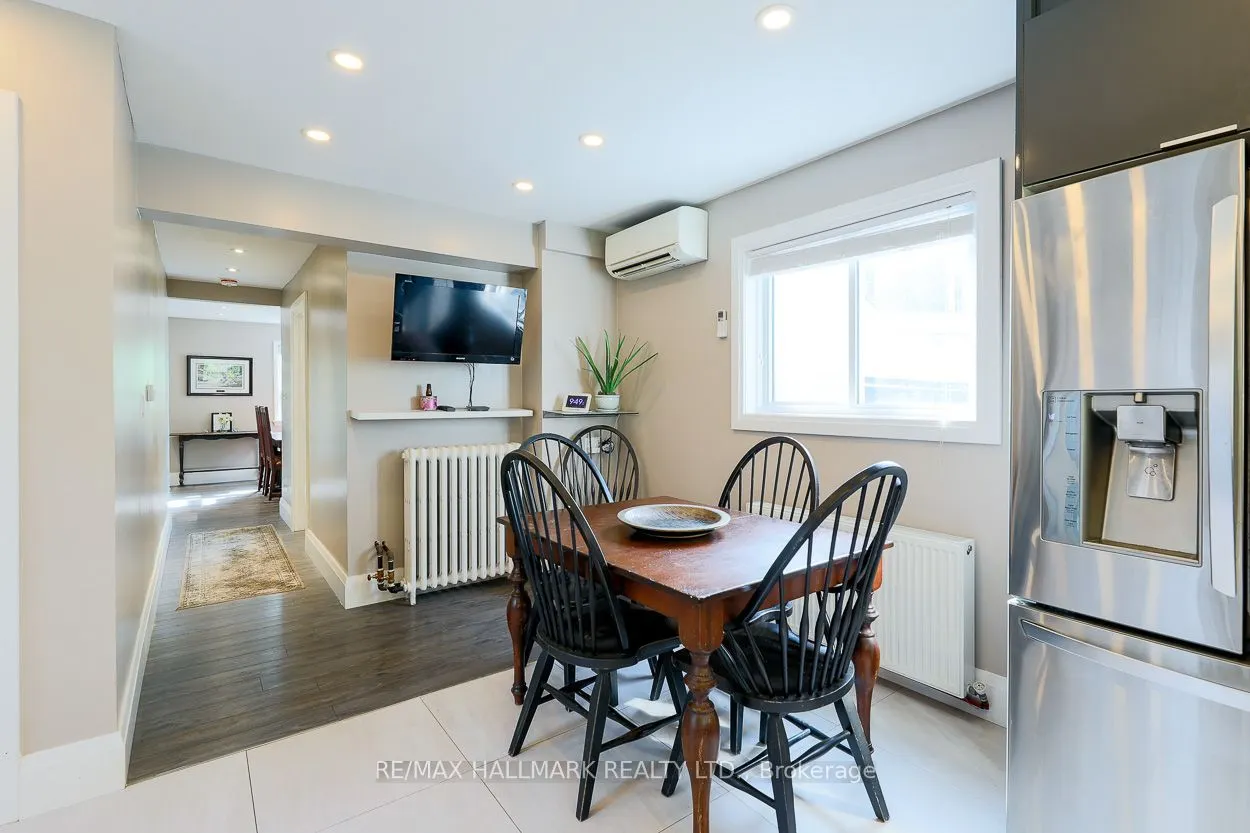 110 Lakeside Avenue