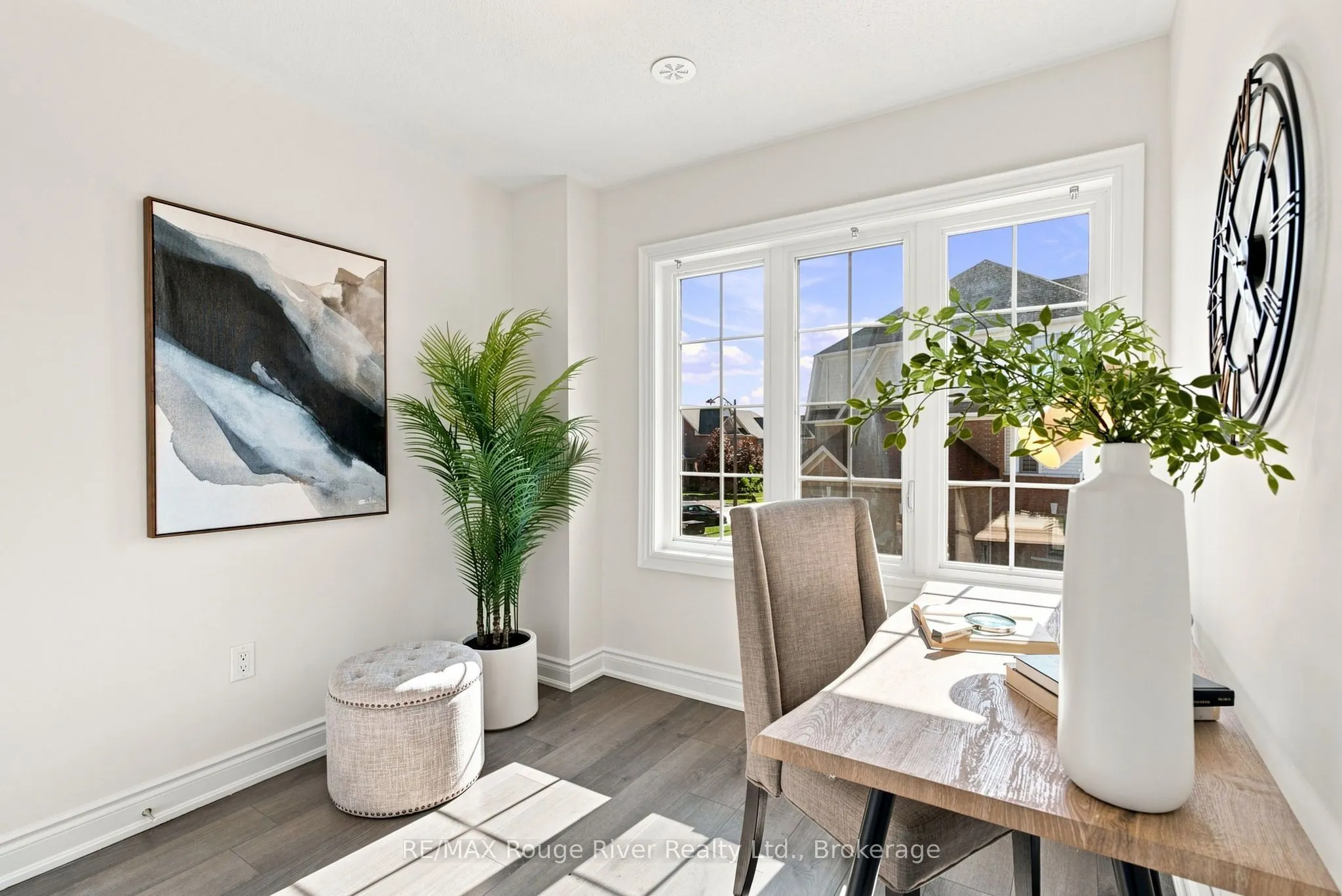 2607 Magdalen Path W #4