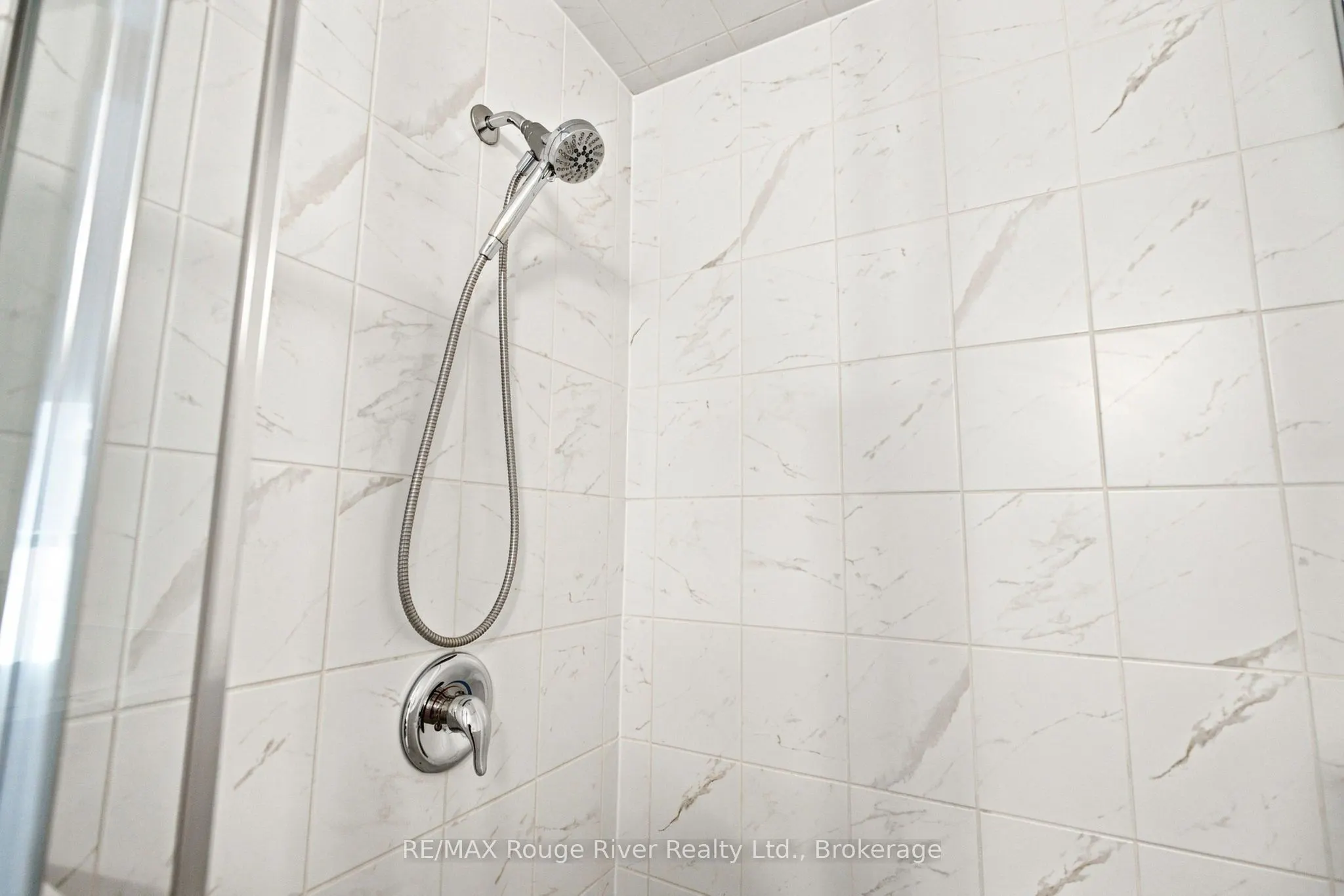 2607 Magdalen Path W #4