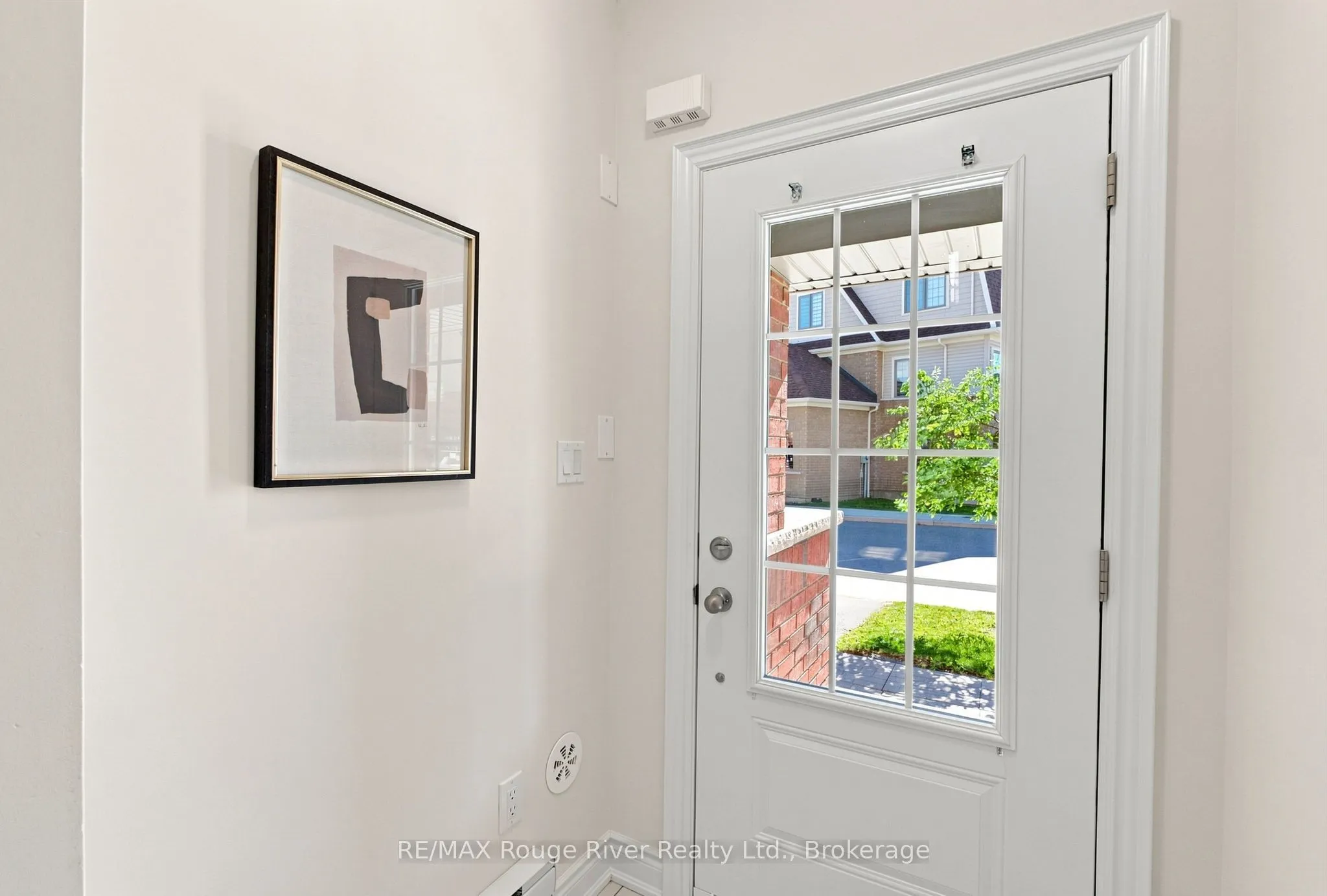 2607 Magdalen Path W #4