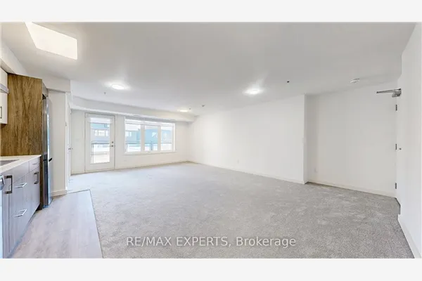 45 Connaught Avenue #203