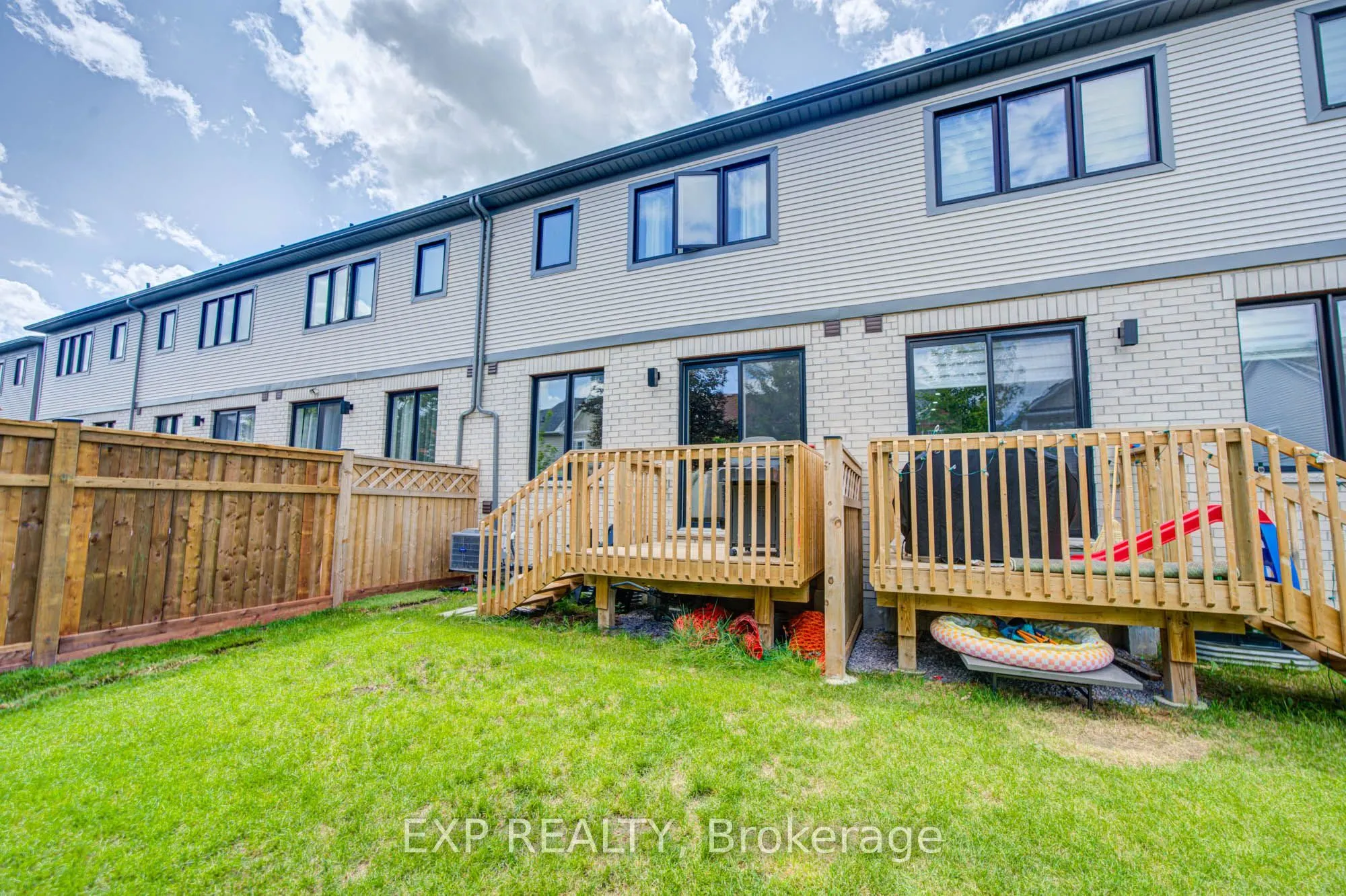 29 Sorbara Way